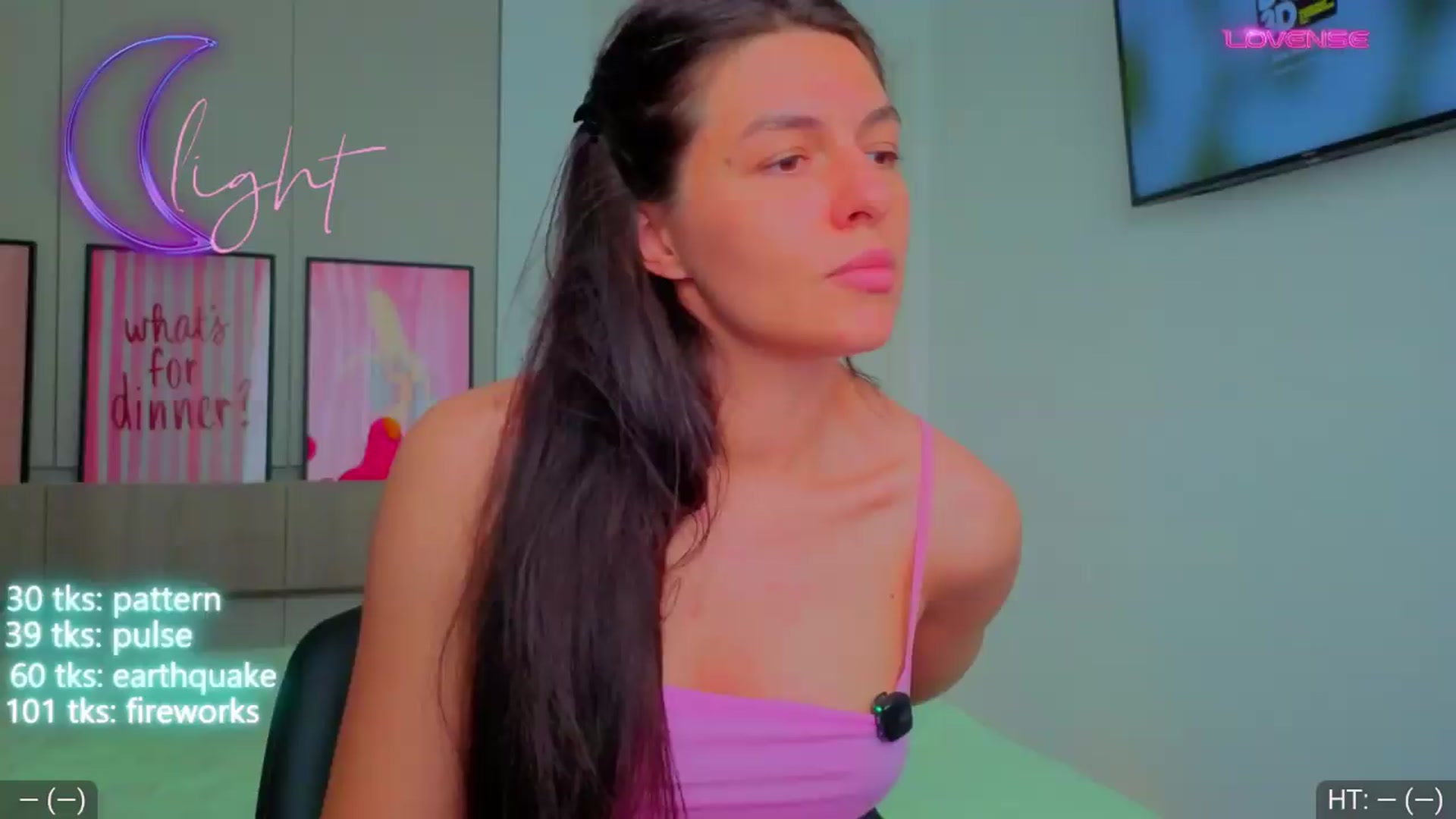 Gallery image thumbnail from AvaMoonlight's myfreecams stream on, 05/19/2026, 16:25 image 10 of 20