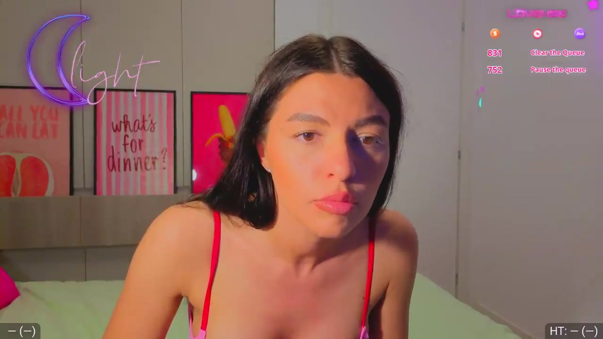 Gallery image thumbnail from AvaMoonlight's myfreecams stream on, 05/21/2026, 24:02 image 11 of 20
