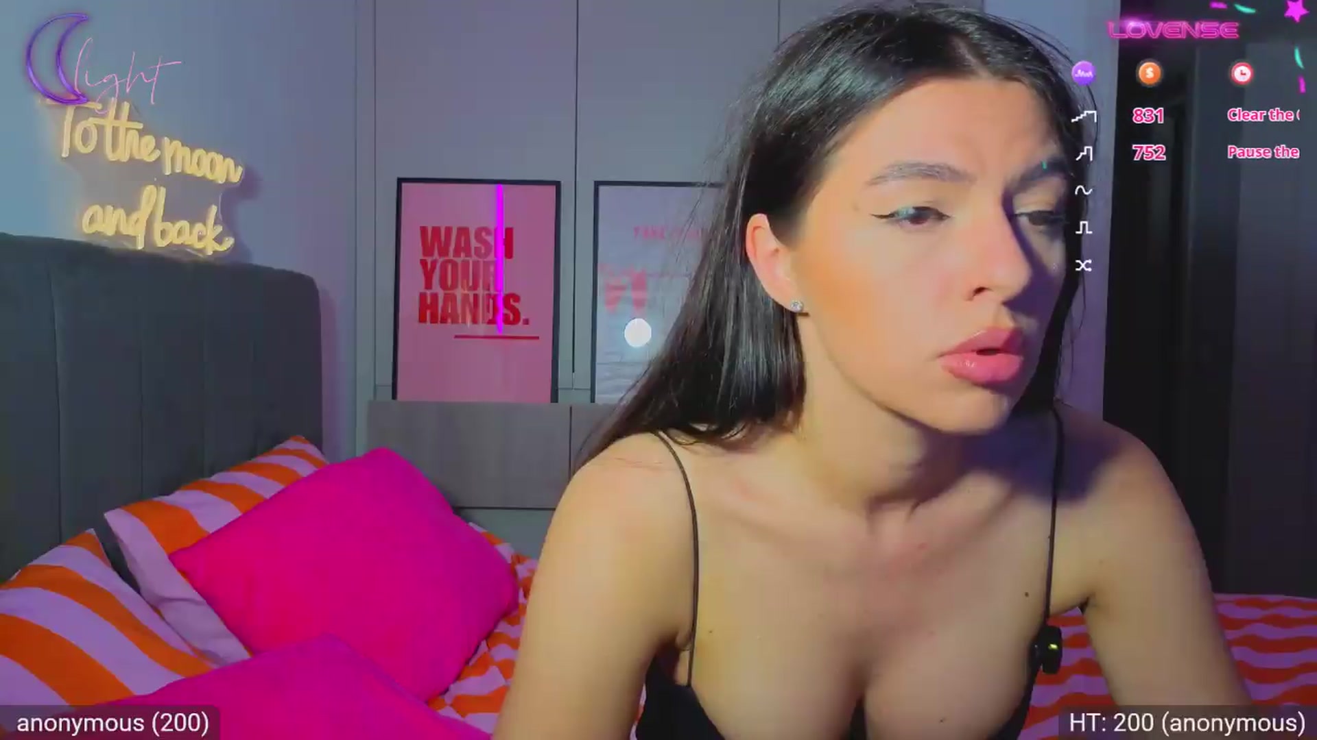 Gallery image thumbnail from AvaMoonlight's myfreecams stream on, 06/19/2026, 24:01 image 5 of 20
