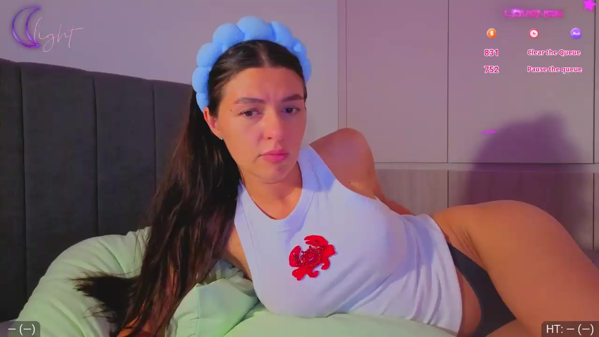 Gallery image thumbnail from AvaMoonlight's myfreecams stream on, 07/19/2026, 23:03 image 6 of 20