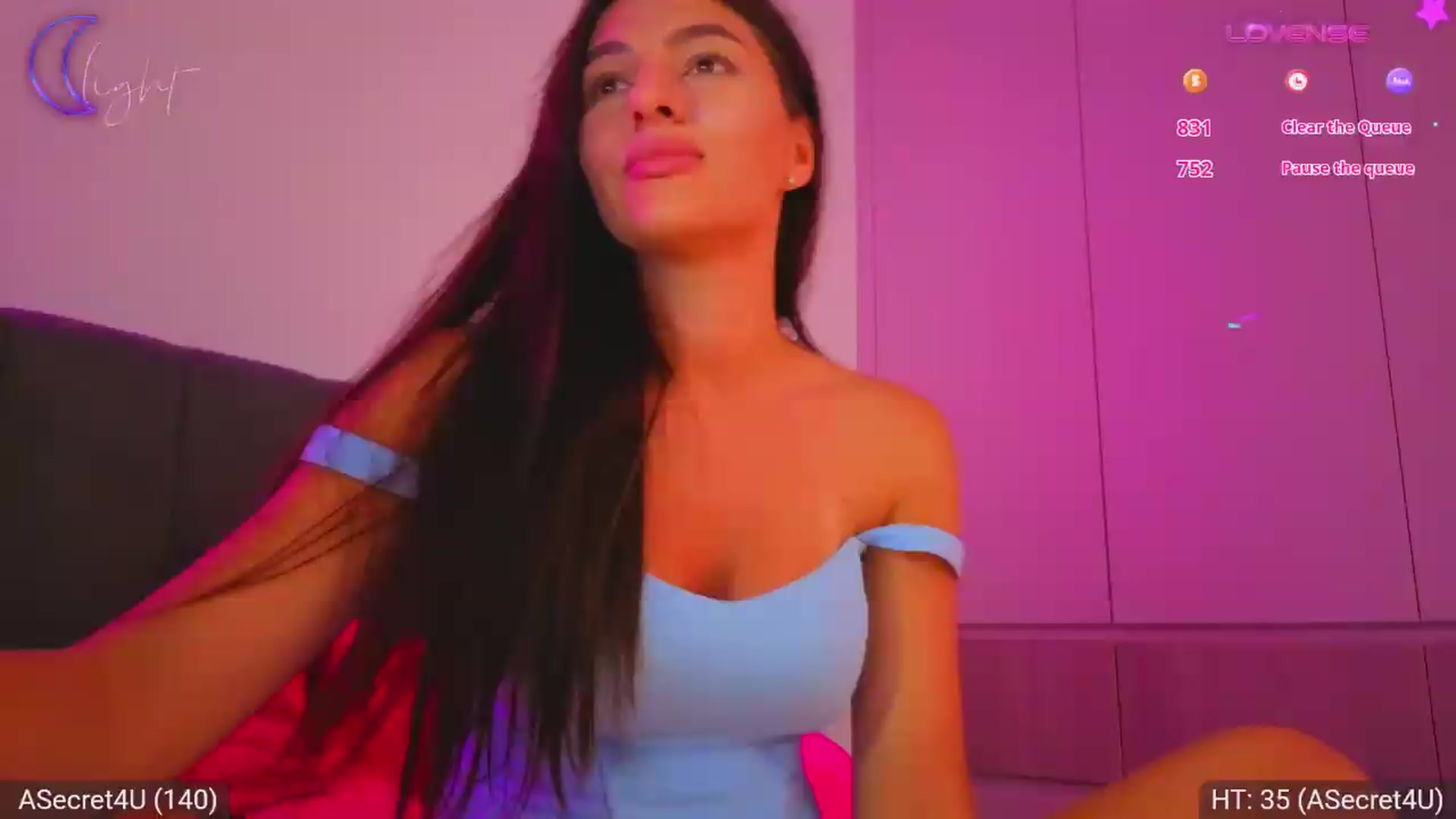 Gallery image thumbnail from AvaMoonlight's myfreecams stream on, 08/19/2026, 24:35 image 6 of 20