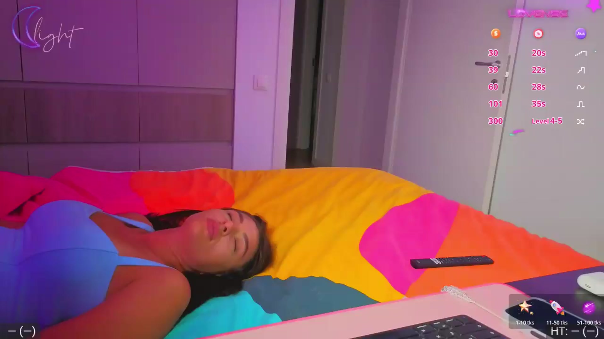 Gallery image thumbnail from AvaMoonlight's myfreecams stream on, 08/19/2026, 24:35 image 2 of 20