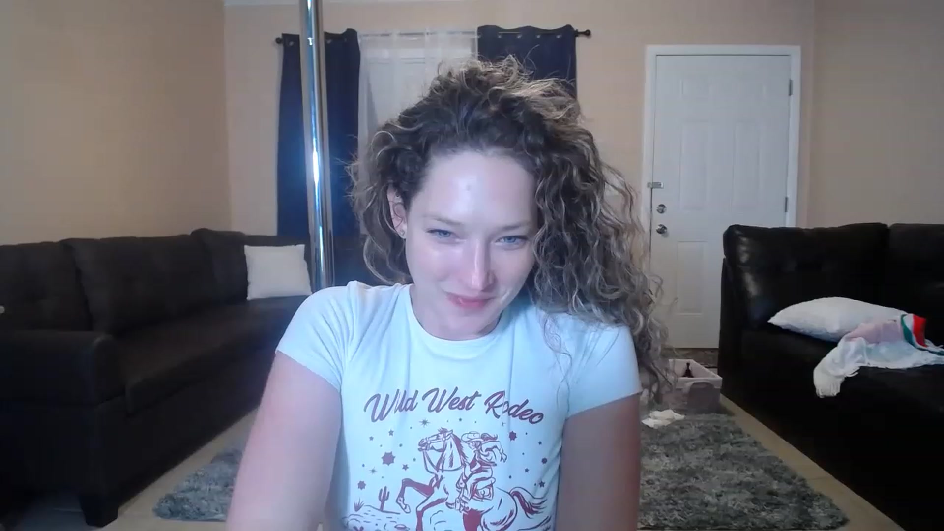 Gallery image thumbnail from AvaPharaohs's myfreecams stream on, 04/16/2023, 08:52 image 7 of 20