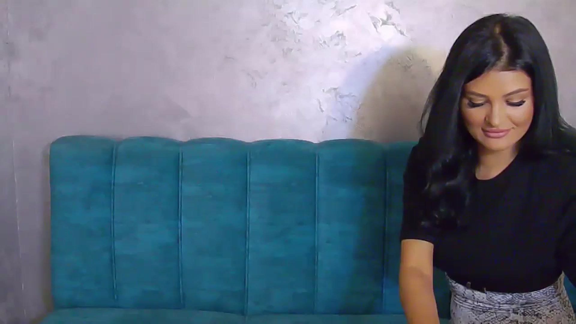 Gallery image thumbnail from AvaPnk's myfreecams stream on, 11/20/2024, 13:38 image 6 of 20