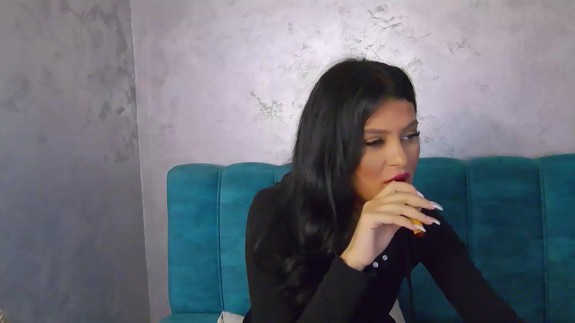 Gallery image thumbnail from AvaPnk's myfreecams stream on, 11/22/2024, 16:35 image 13 of 20
