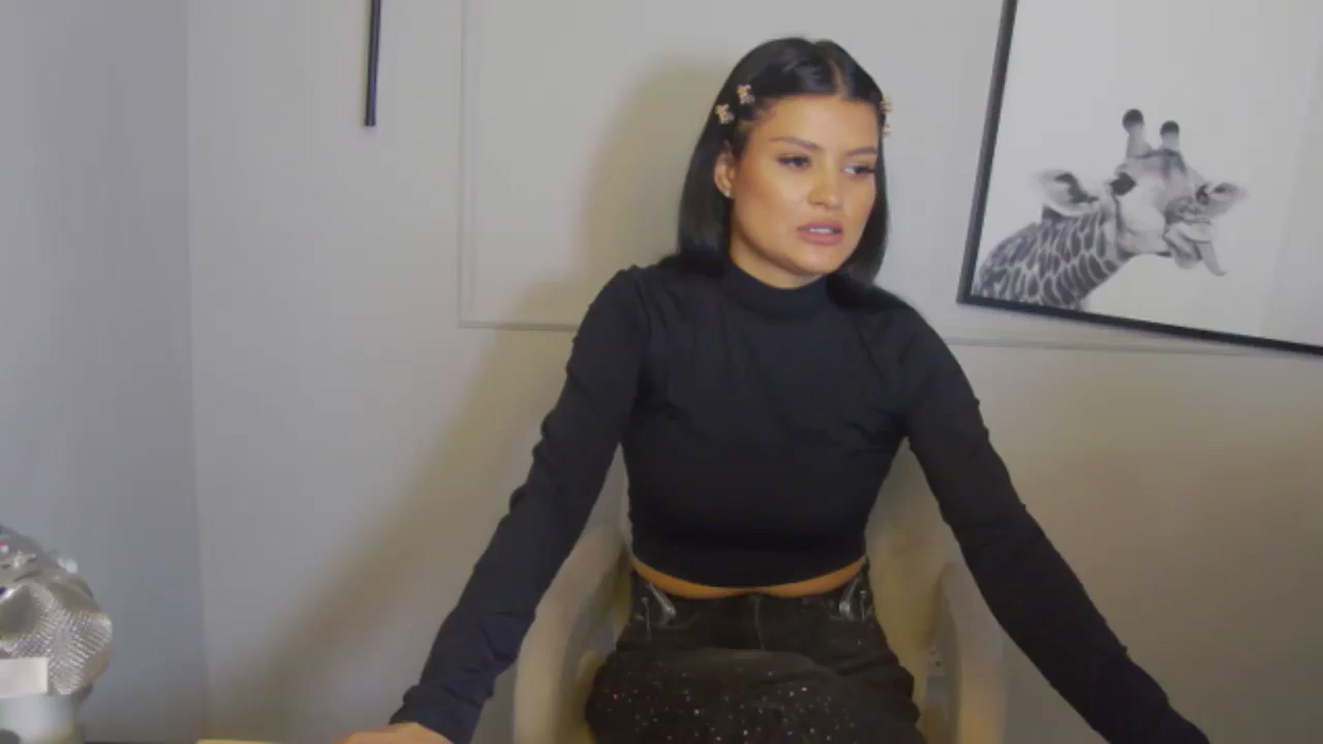 Gallery image thumbnail from AvaPnk's myfreecams stream on, 12/03/2024, 19:54 image 17 of 20
