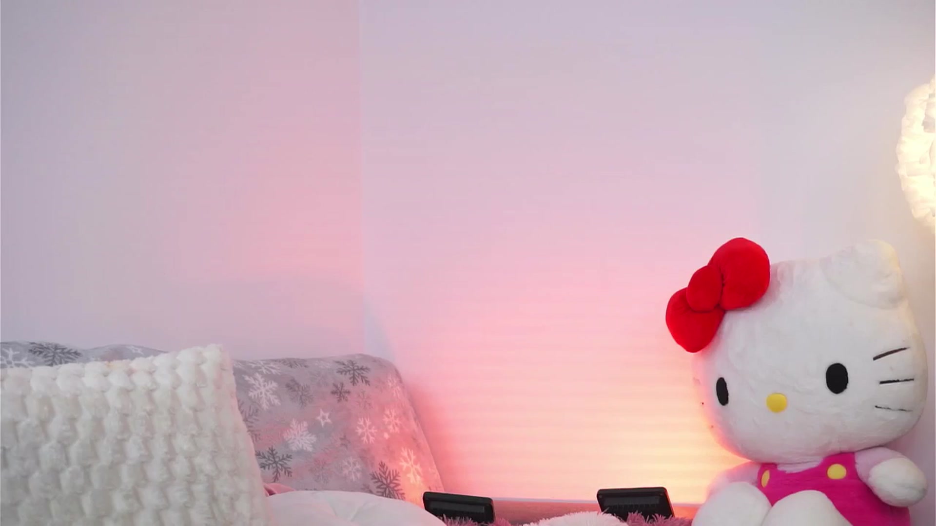 Gallery image thumbnail from AvaShay's myfreecams stream on, 11/26/2025, 05:01 image 8 of 20