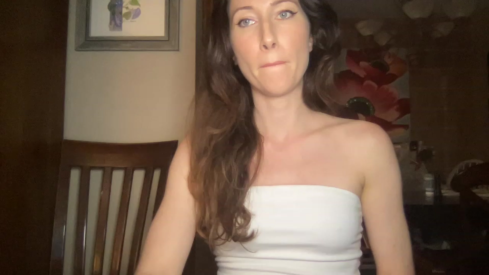 Gallery image thumbnail from AvaTheCreator's myfreecams stream on, 01/12/2023, 06:28 image 10 of 20