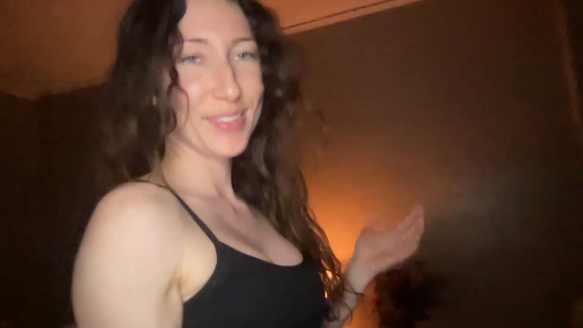 Gallery image thumbnail from AvaTheCreator's myfreecams stream on, 01/28/2023, 02:01 image 10 of 20
