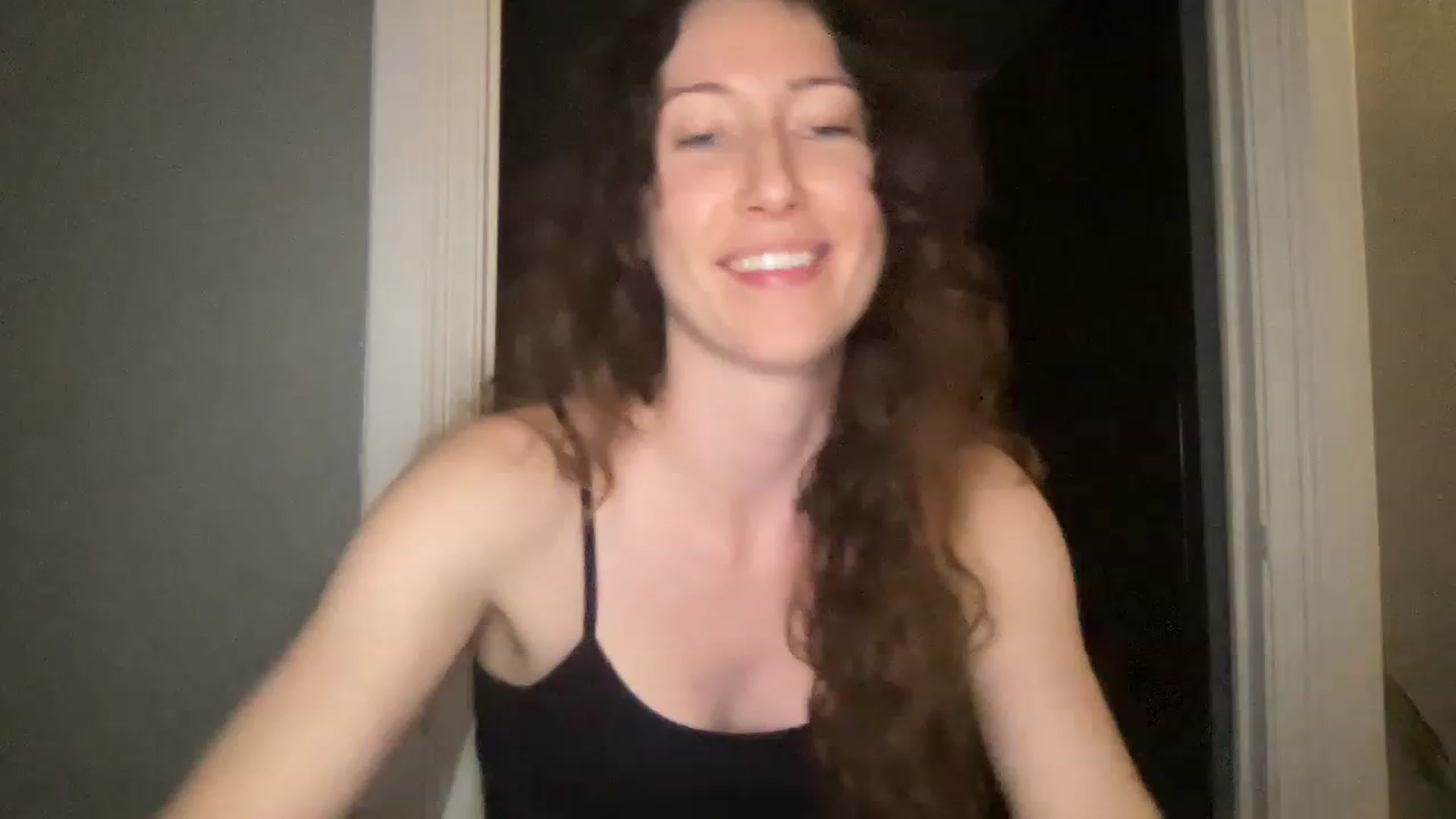 Gallery image thumbnail from AvaTheCreator's myfreecams stream on, 01/28/2023, 02:01 image 12 of 20