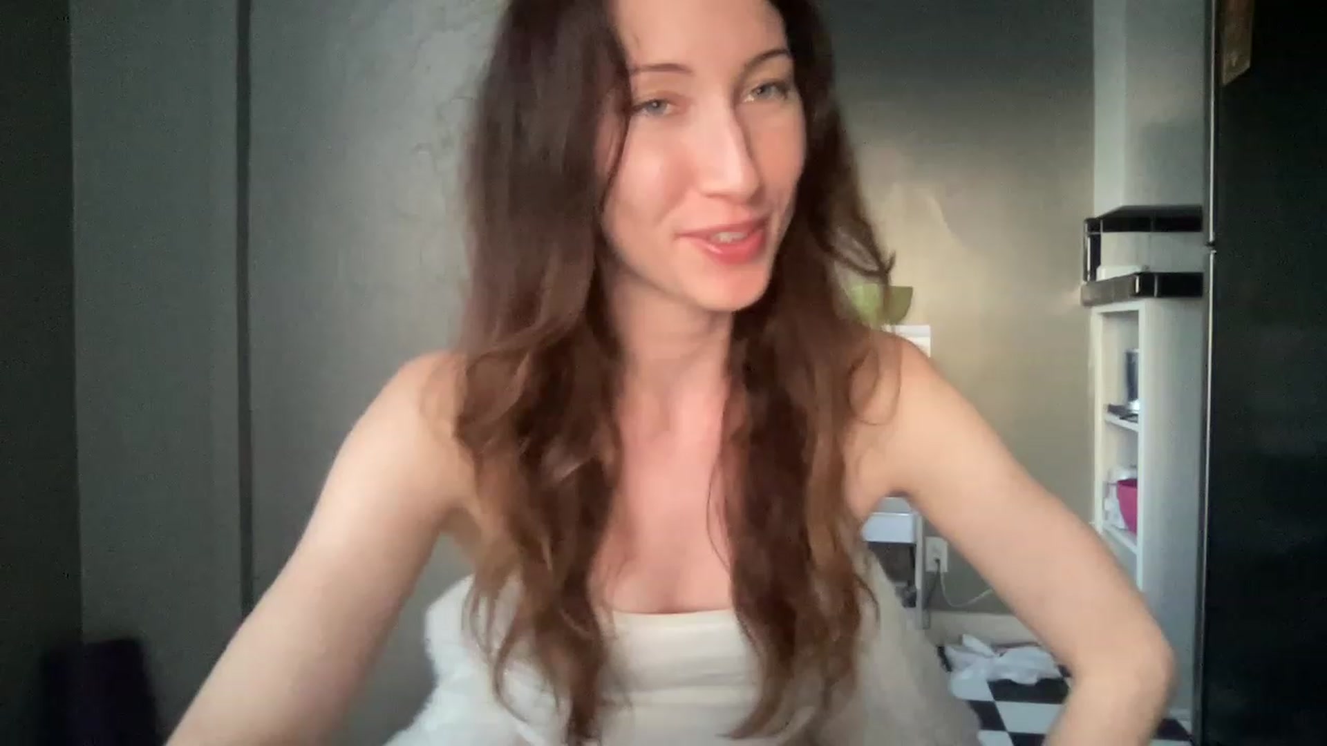Gallery image thumbnail from AvaTheCreator's myfreecams stream on, 02/05/2023, 01:52 image 13 of 20