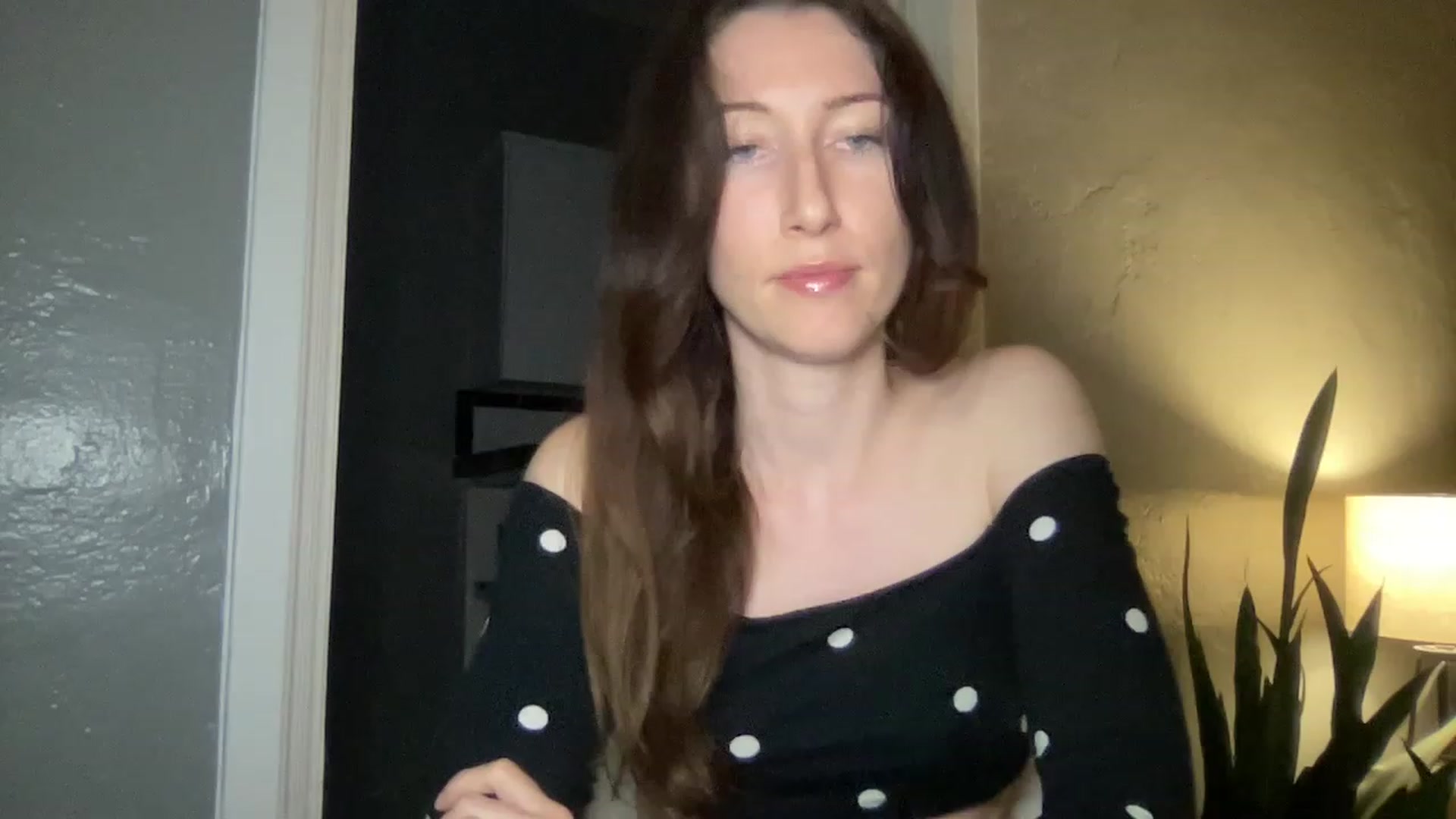 Gallery image thumbnail from AvaTheCreator's myfreecams stream on, 02/13/2023, 04:17 image 5 of 20