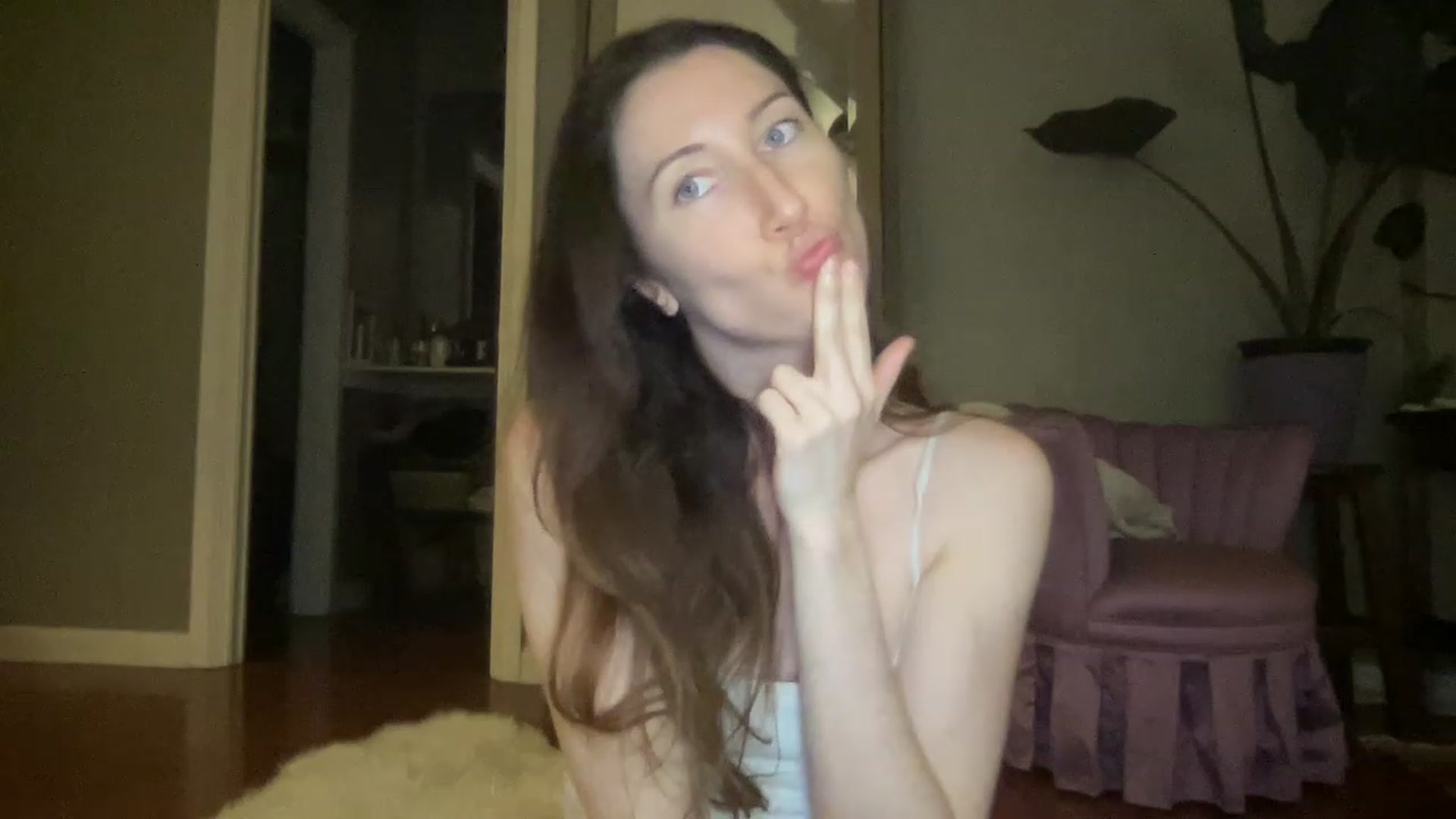 Gallery image thumbnail from AvaTheCreator's myfreecams stream on, 02/17/2023, 05:32 image 13 of 20