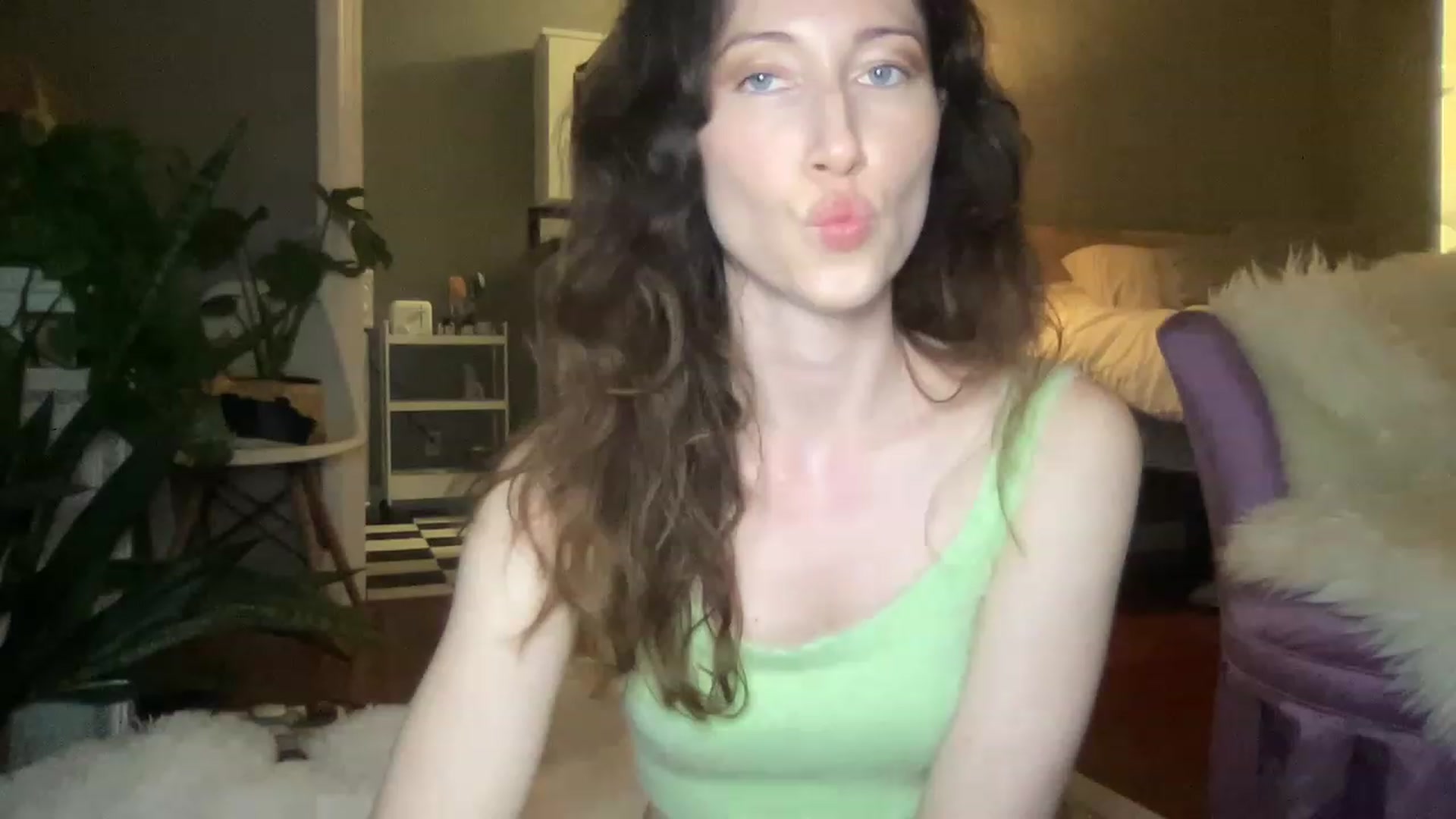 Gallery image thumbnail from AvaTheCreator's myfreecams stream on, 03/30/2023, 05:12 image 15 of 20