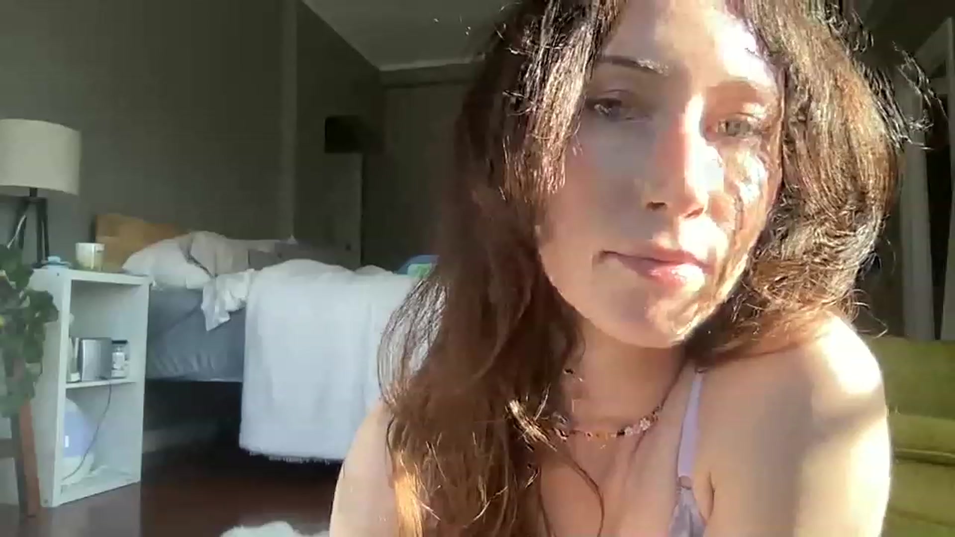 Gallery image thumbnail from AvaTheCreator's myfreecams stream on, 04/17/2023, 24:00 image 19 of 20