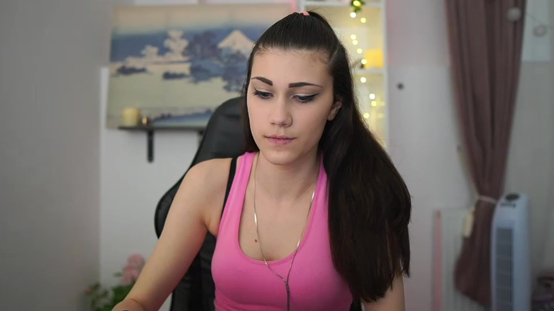 Gallery image thumbnail from Ava_Addams_'s myfreecams stream on, 04/04/2023, 09:16 image 7 of 20
