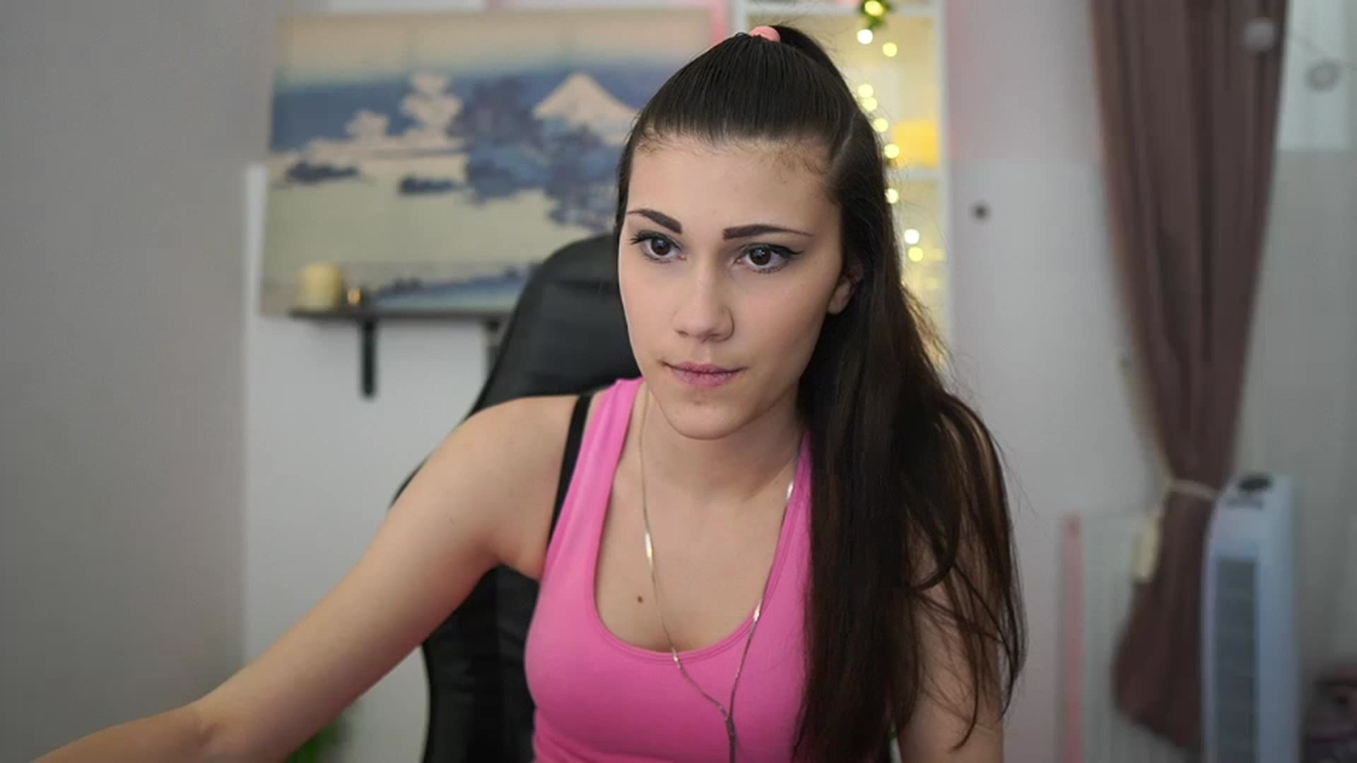 Gallery image thumbnail from Ava_Addams_'s myfreecams stream on, 04/04/2023, 09:16 image 10 of 20