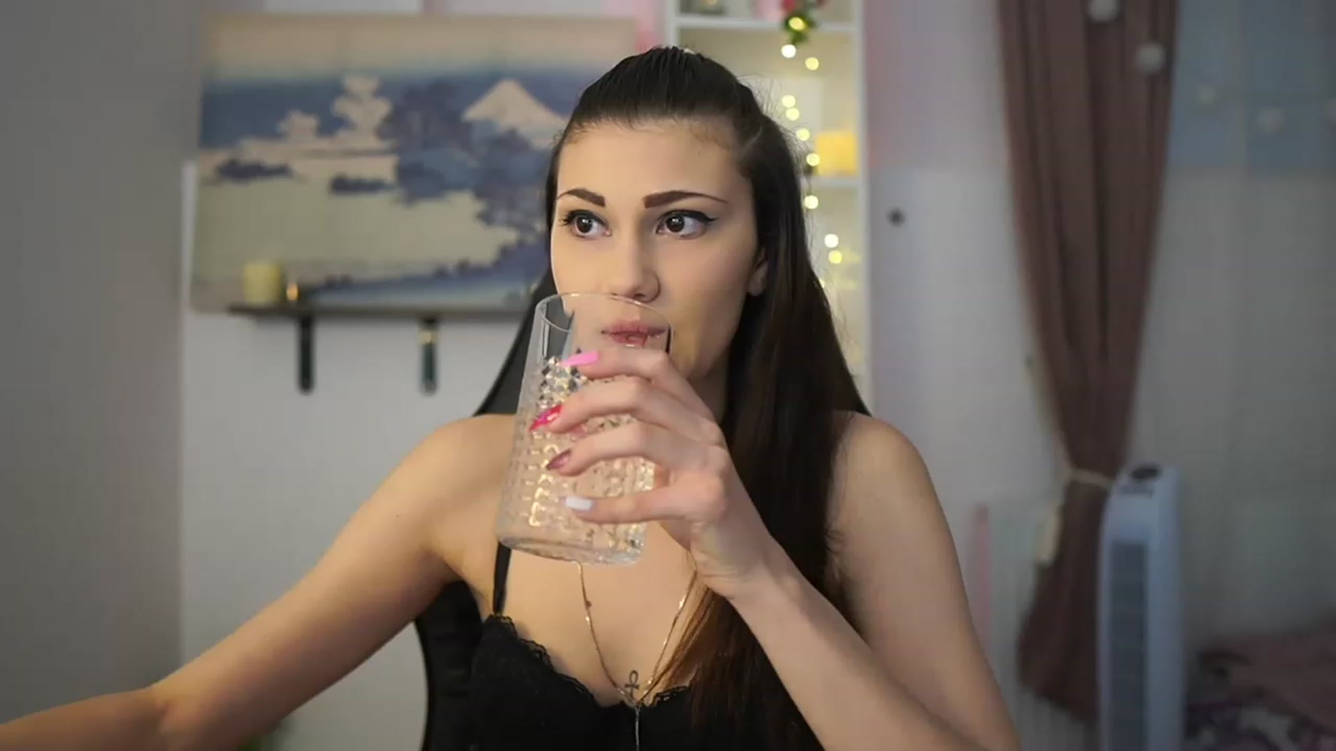 Gallery image thumbnail from Ava_Addams_'s myfreecams stream on, 04/05/2023, 11:54 image 11 of 20