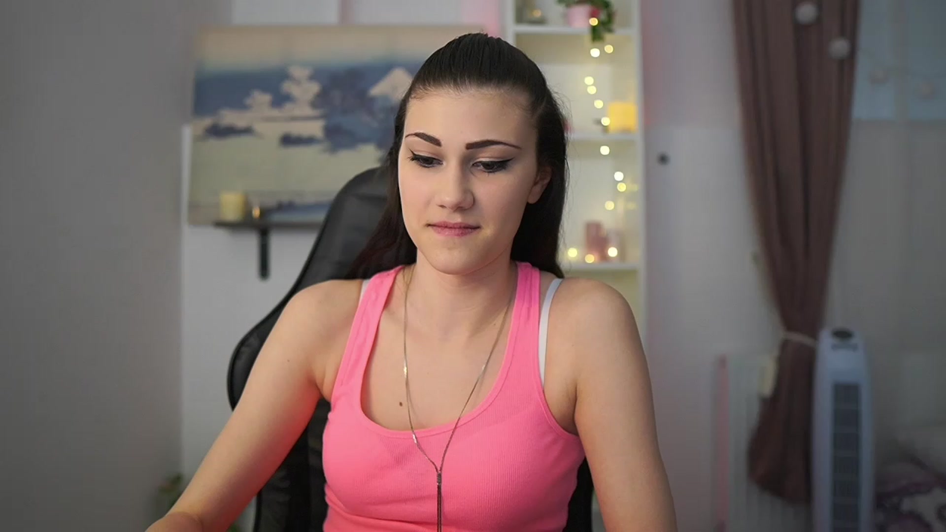 Gallery image thumbnail from Ava_Addams_'s myfreecams stream on, 04/06/2023, 14:07 image 8 of 20
