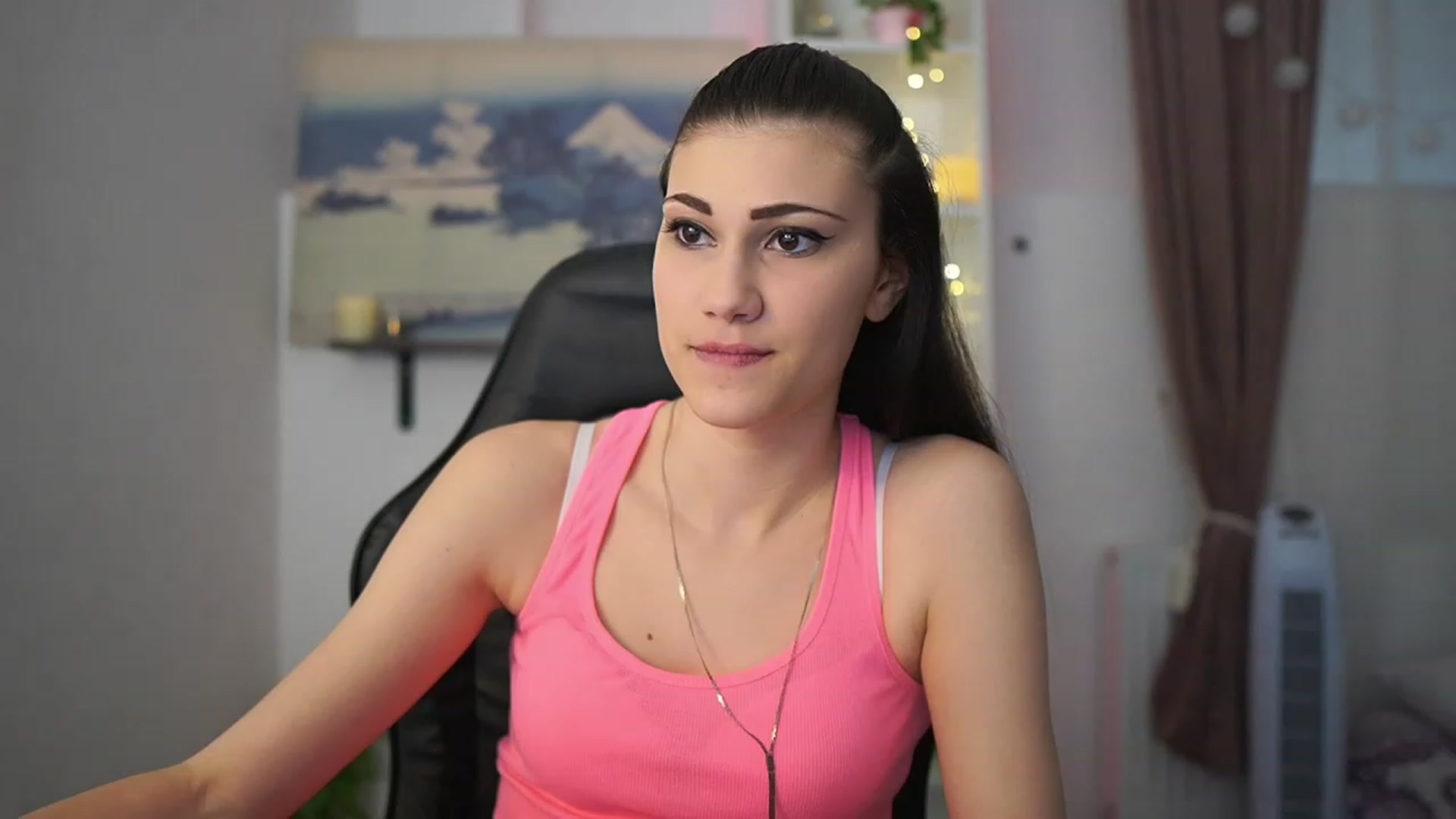 Gallery image thumbnail from Ava_Addams_'s myfreecams stream on, 04/06/2023, 14:07 image 17 of 20
