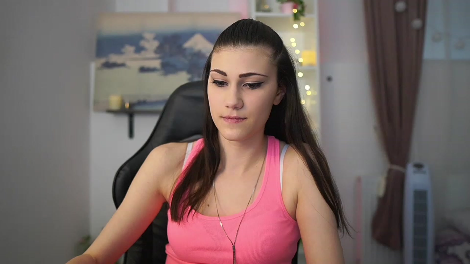 Gallery image thumbnail from Ava_Addams_'s myfreecams stream on, 04/06/2023, 14:07 image 14 of 20