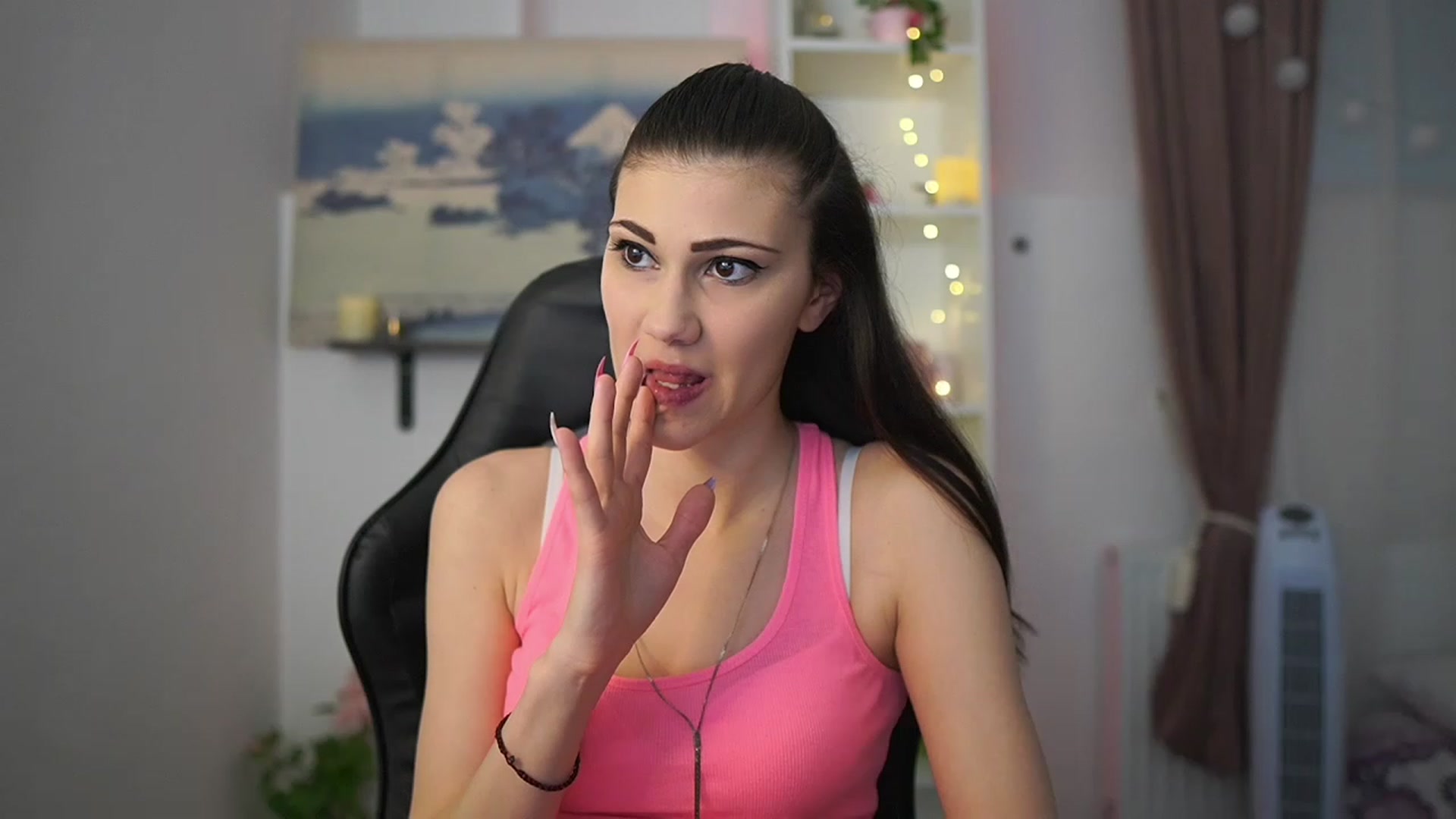 Gallery image thumbnail from Ava_Addams_'s myfreecams stream on, 04/06/2023, 15:10 image 8 of 20