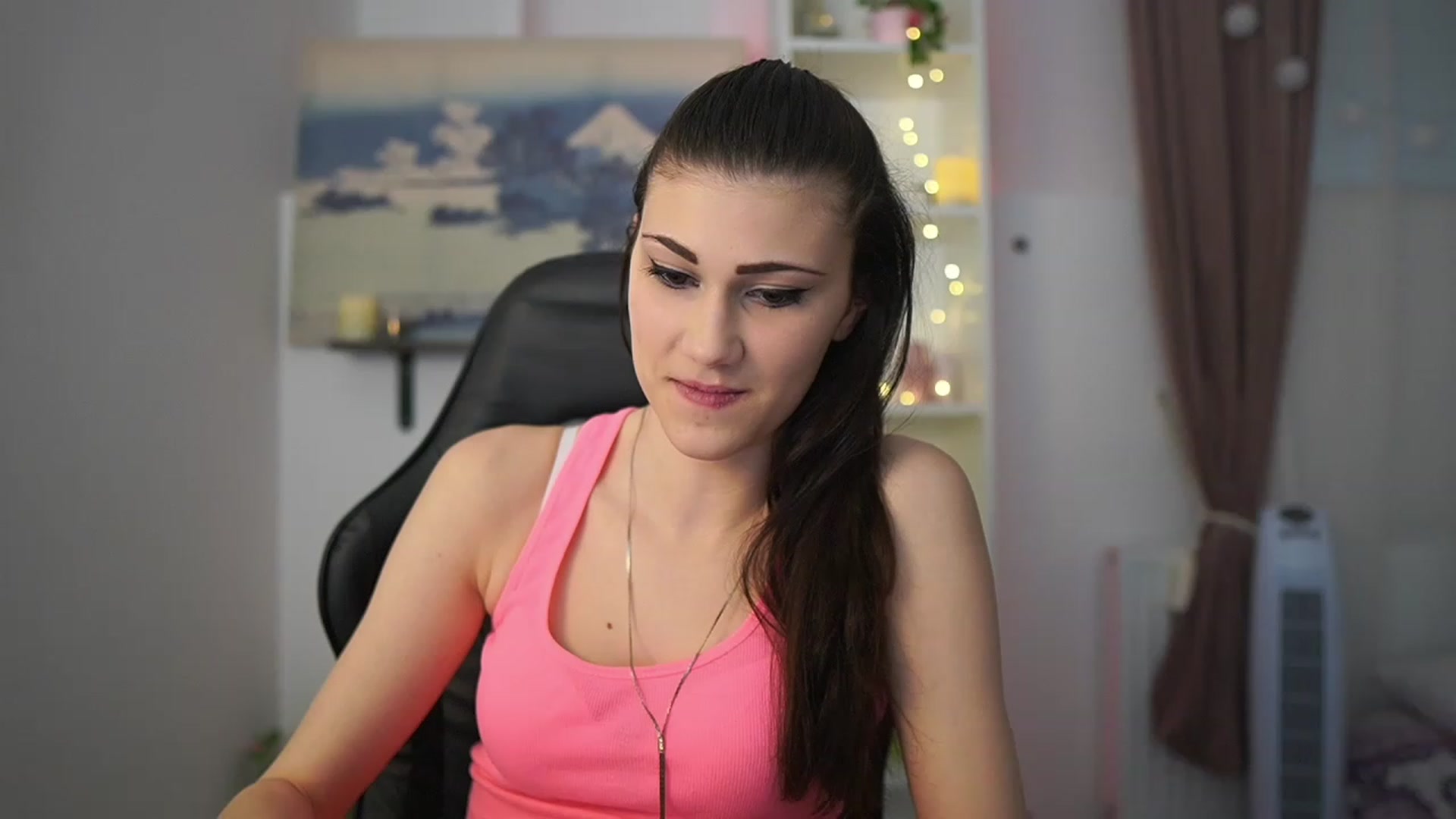 Gallery image thumbnail from Ava_Addams_'s myfreecams stream on, 04/06/2023, 15:10 image 4 of 20
