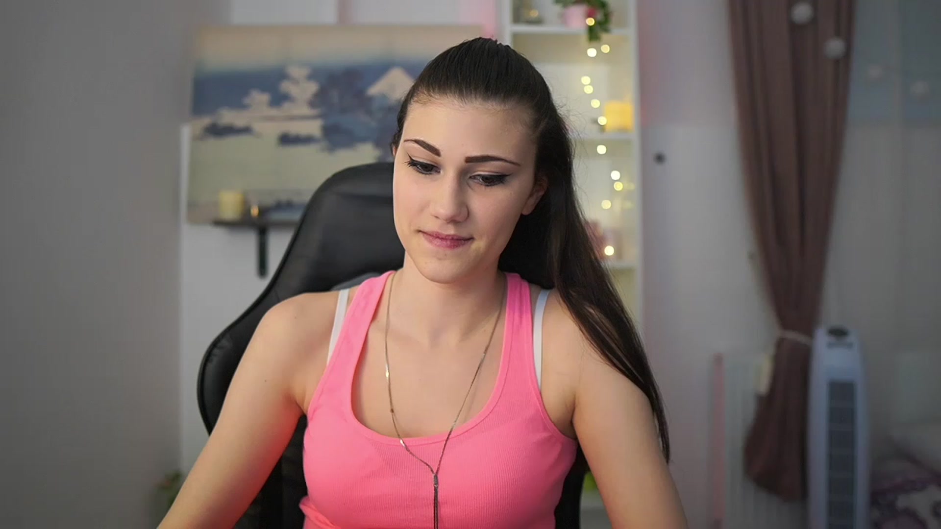 Gallery image thumbnail from Ava_Addams_'s myfreecams stream on, 04/06/2023, 15:10 image 9 of 20