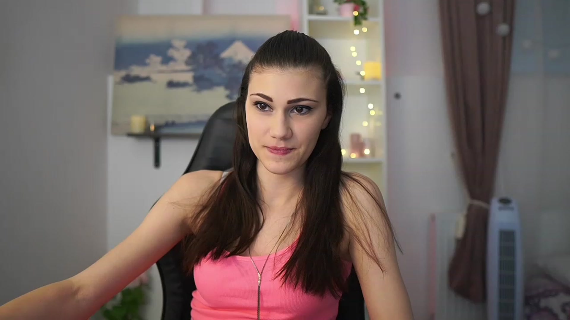 Gallery image thumbnail from Ava_Addams_'s myfreecams stream on, 04/06/2023, 15:10 image 12 of 20