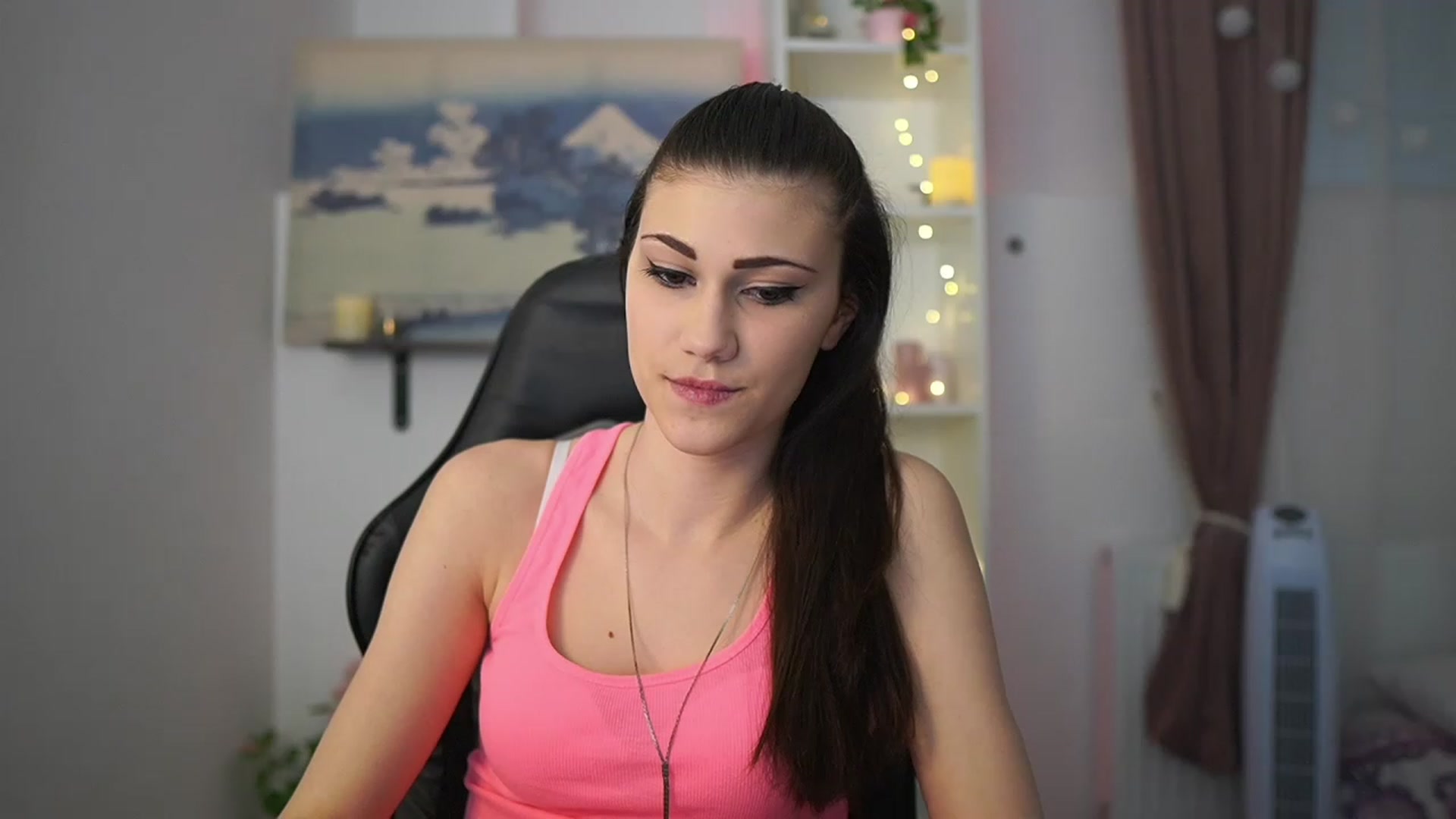 Gallery image thumbnail from Ava_Addams_'s myfreecams stream on, 04/06/2023, 15:10 image 13 of 20