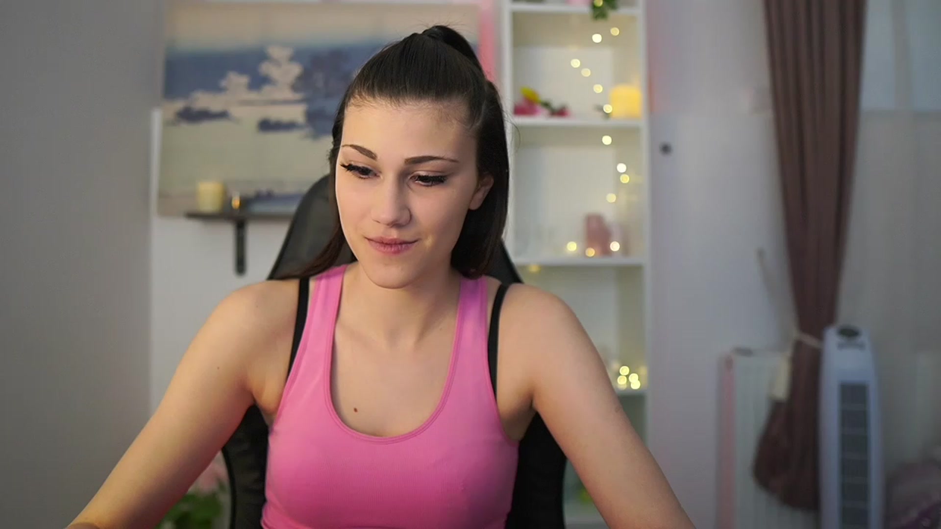 Gallery image thumbnail from Ava_Addams_'s myfreecams stream on, 04/17/2023, 09:35 image 1 of 20