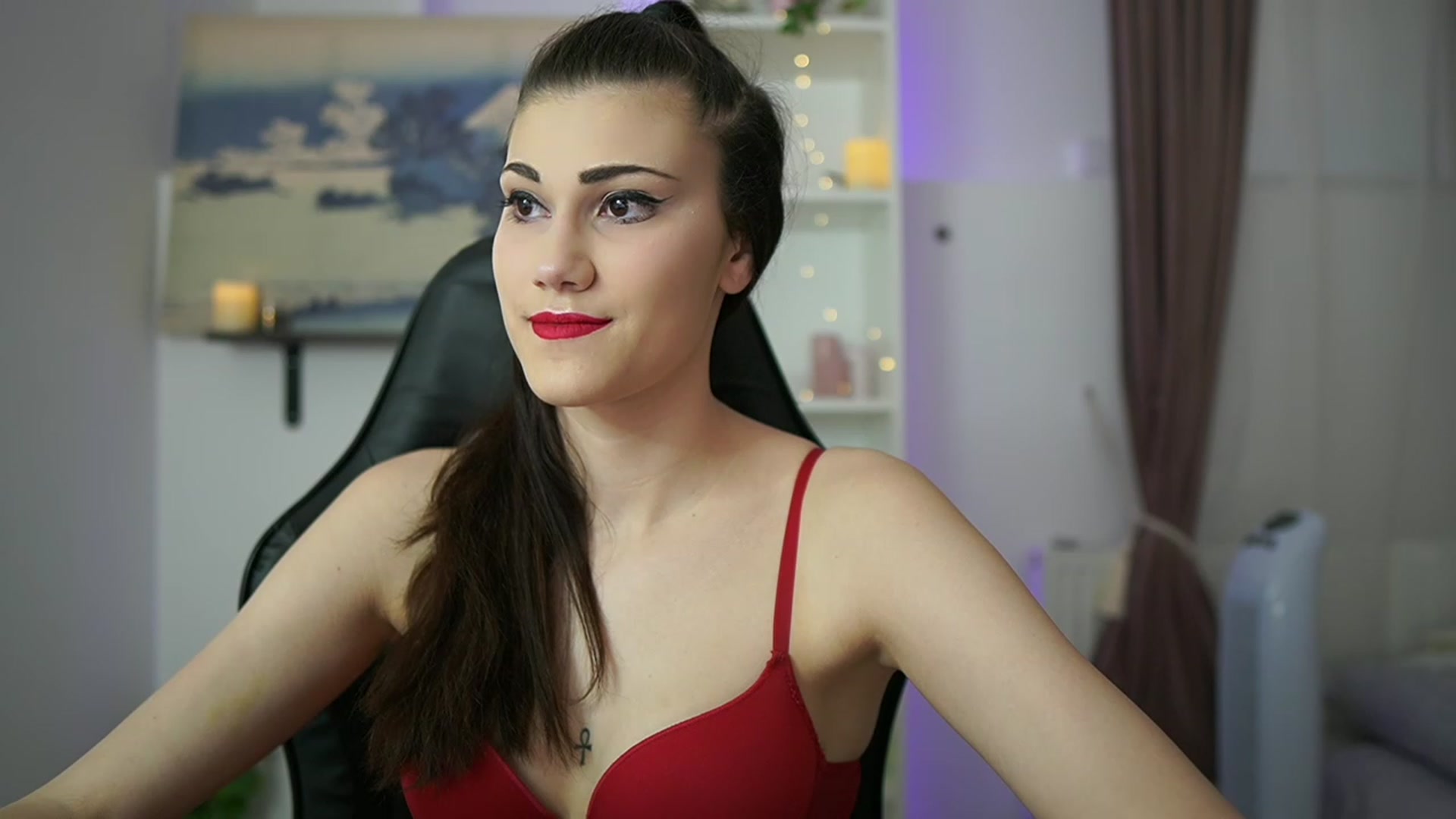 Gallery image thumbnail from Ava_Addams_'s myfreecams stream on, 05/02/2023, 09:57 image 9 of 20
