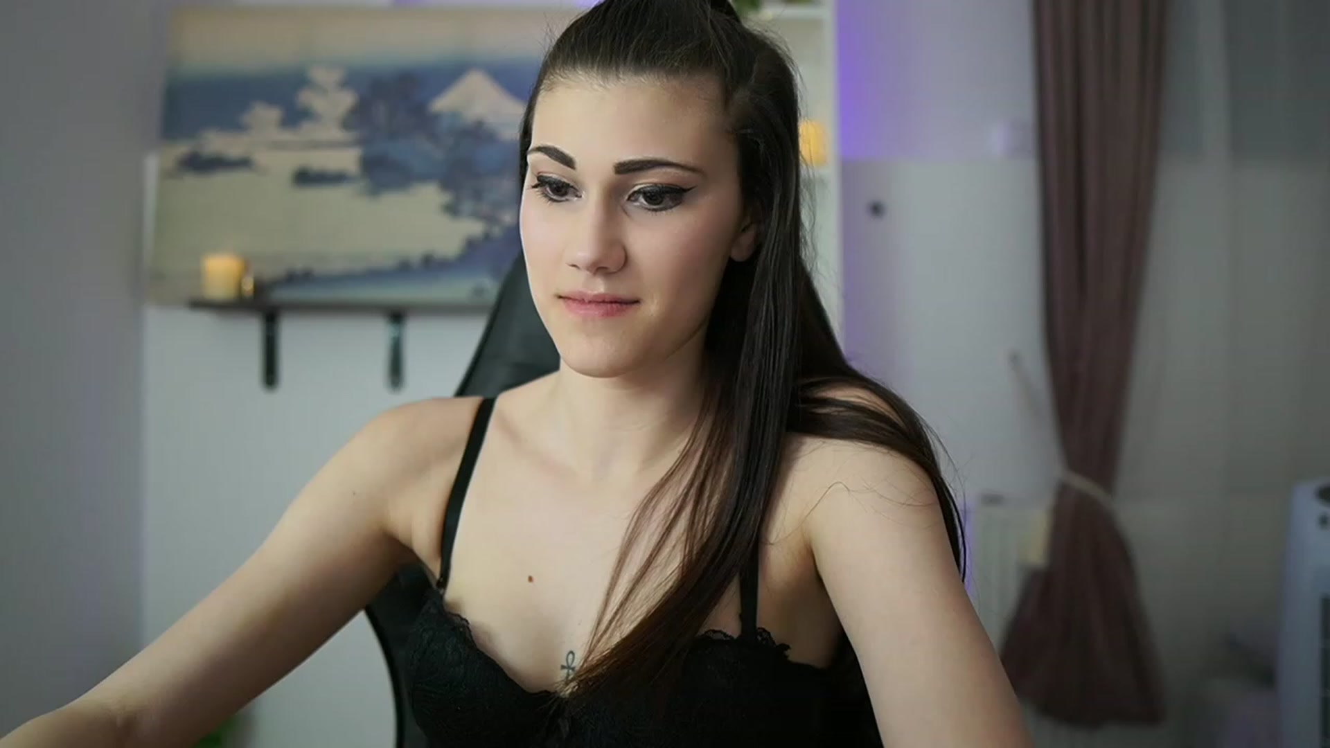 Gallery image thumbnail from Ava_Addams_'s myfreecams stream on, 05/03/2023, 17:33 image 3 of 20