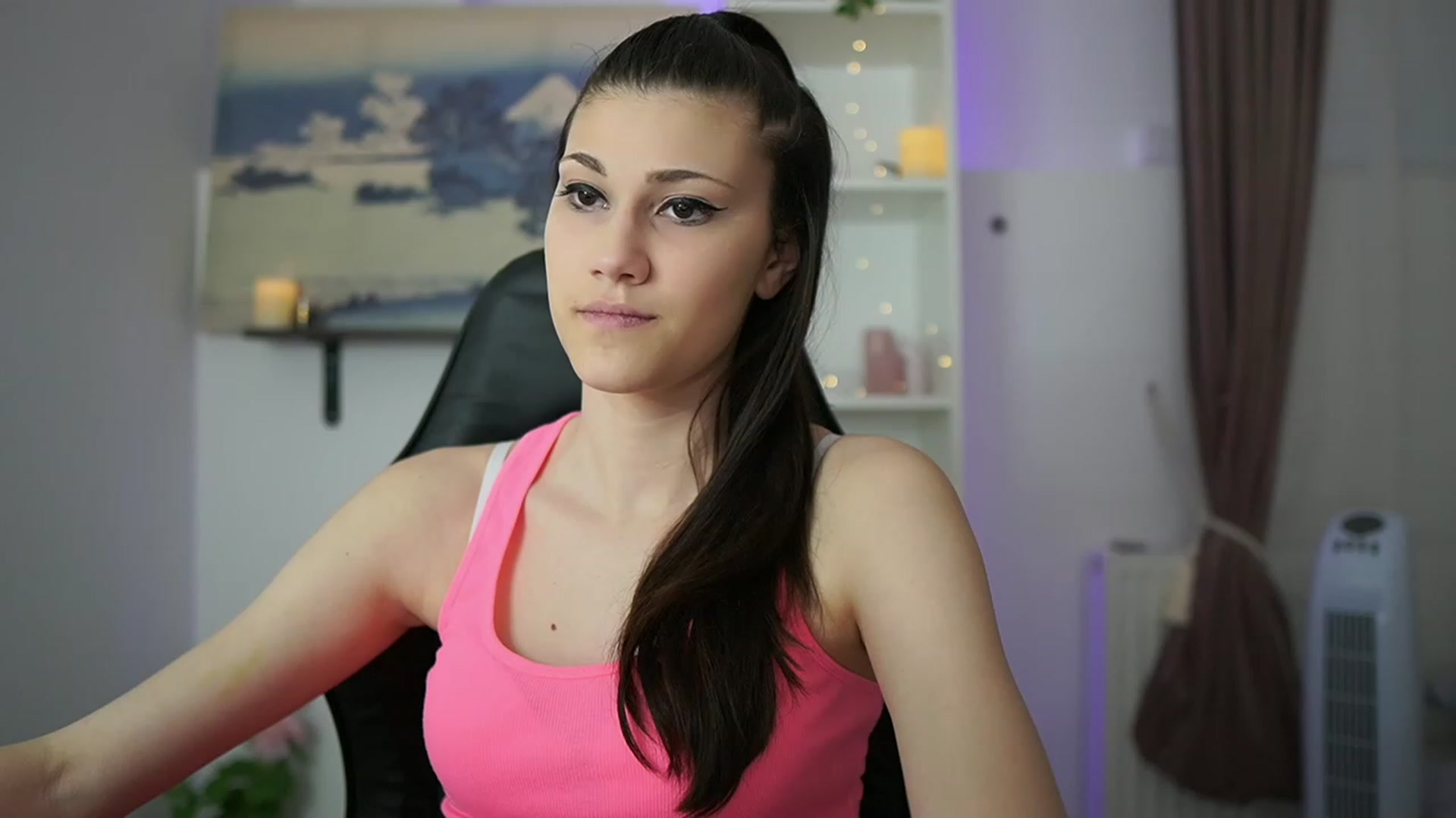 Gallery image thumbnail from Ava_Addams_'s myfreecams stream on, 05/04/2023, 08:50 image 9 of 20