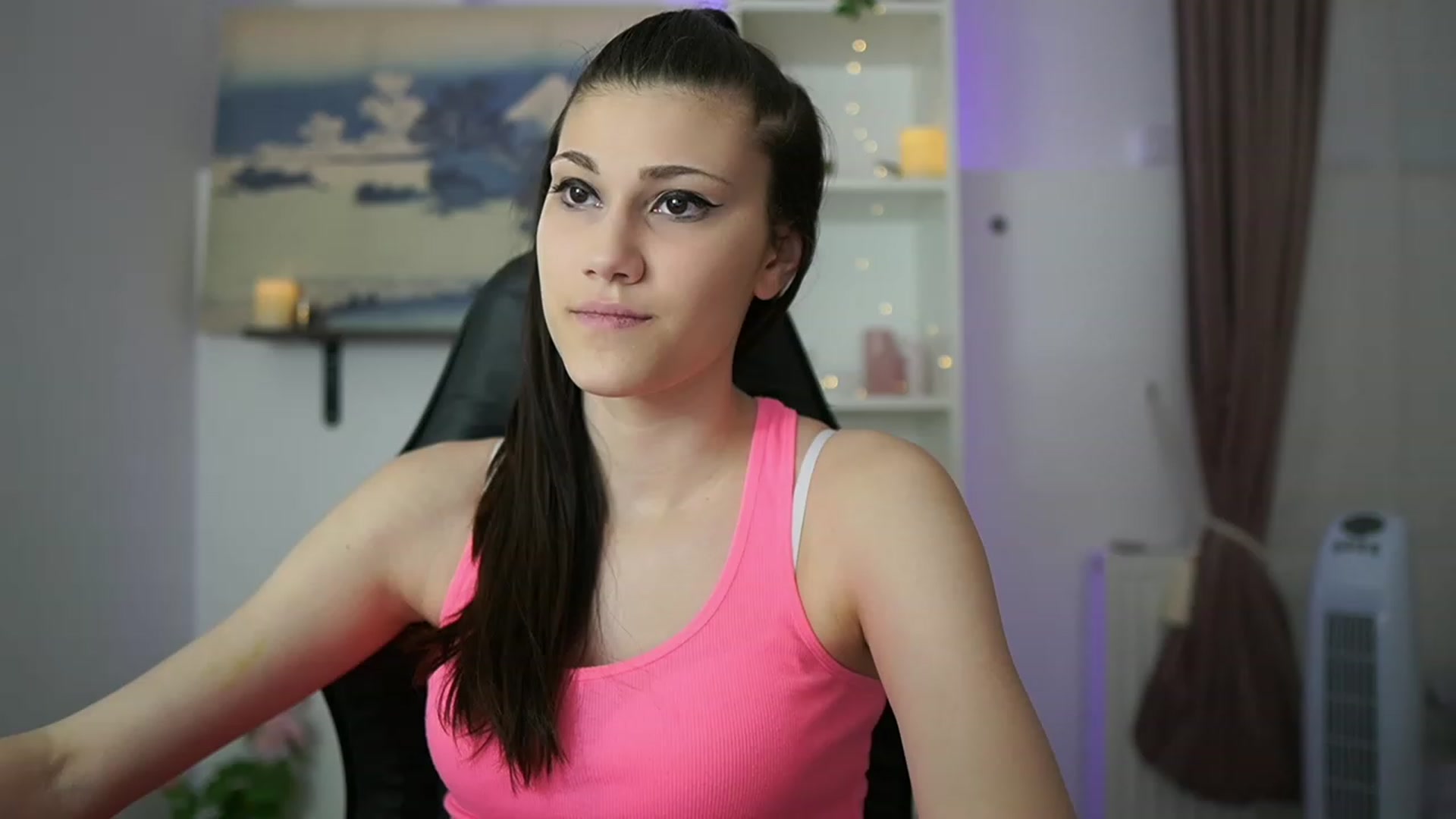 Gallery image thumbnail from Ava_Addams_'s myfreecams stream on, 05/04/2023, 08:50 image 10 of 20