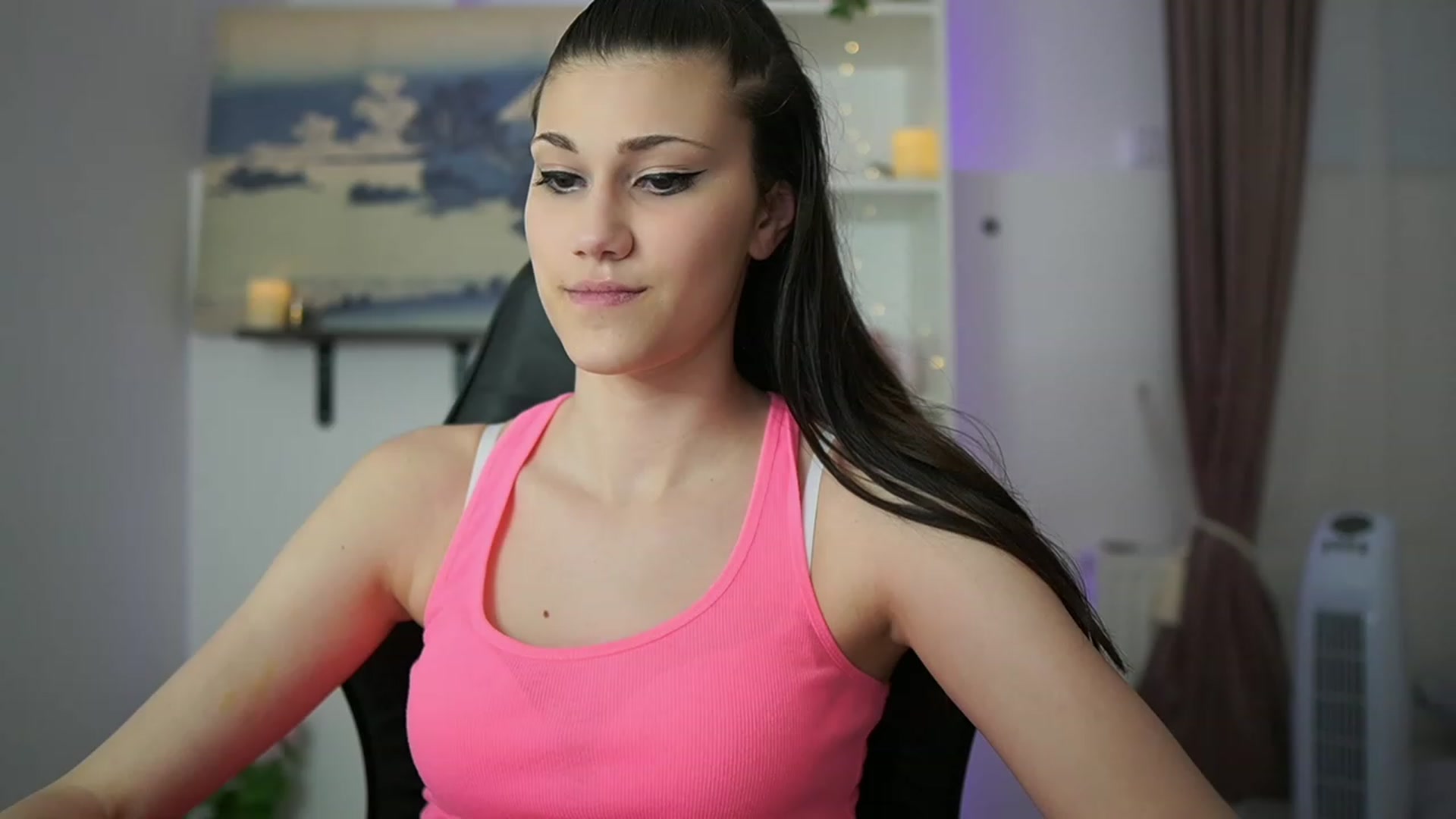 Gallery image thumbnail from Ava_Addams_'s myfreecams stream on, 05/04/2023, 11:45 image 5 of 20