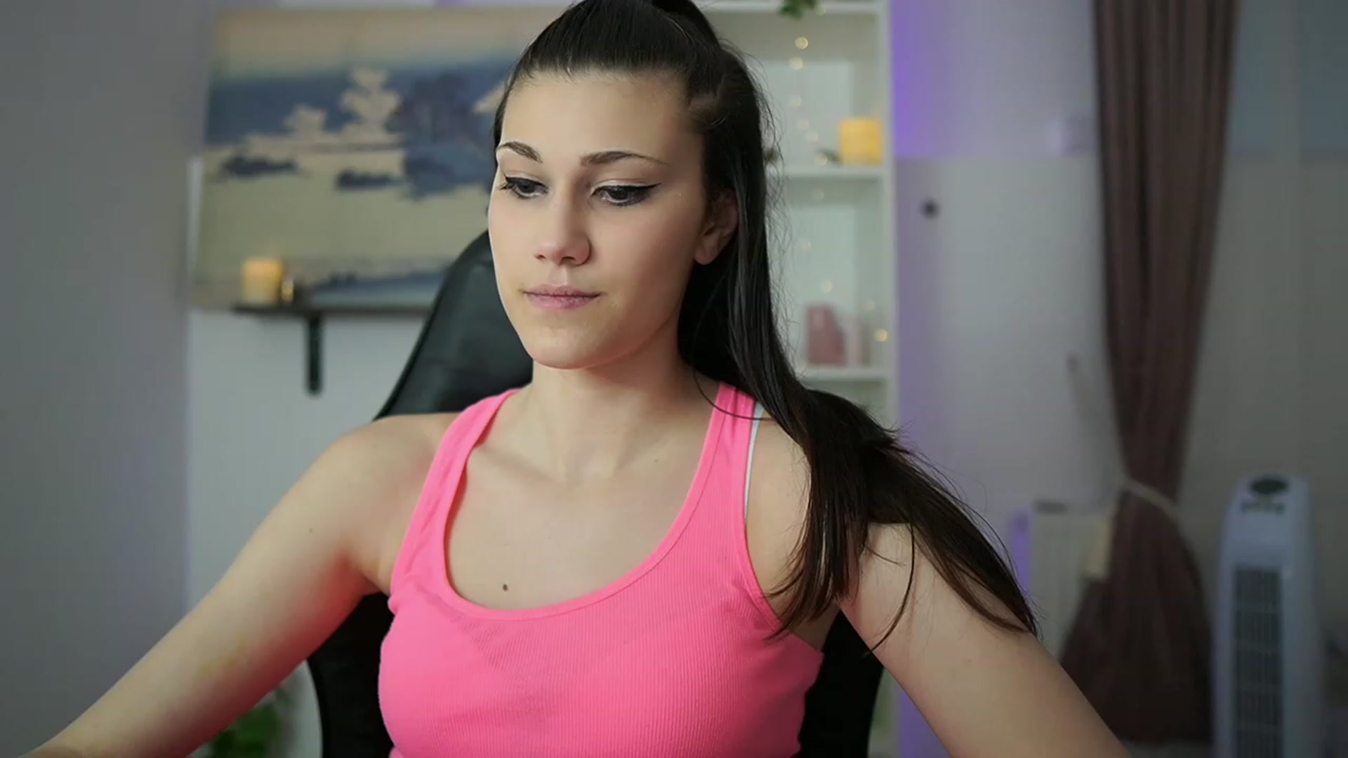 Gallery image thumbnail from Ava_Addams_'s myfreecams stream on, 05/04/2023, 12:40 image 6 of 20