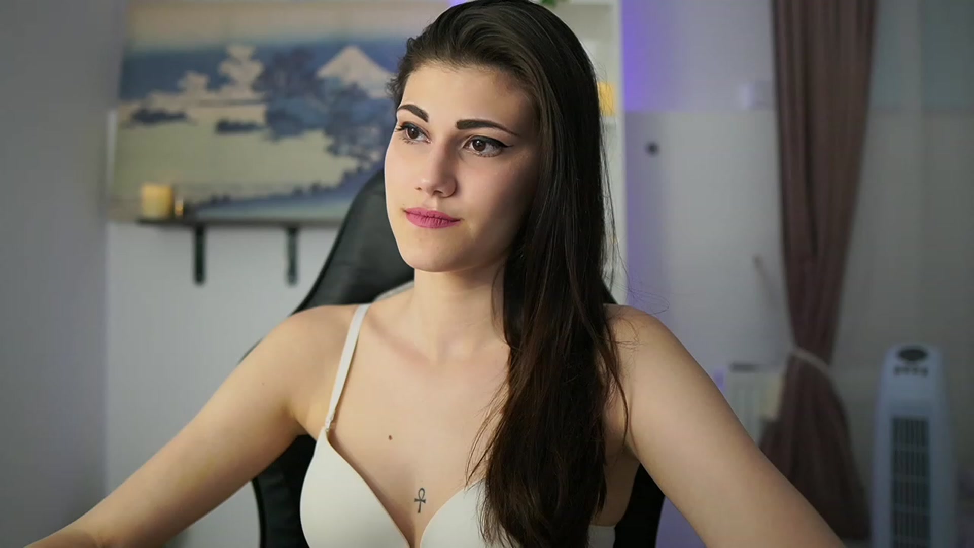 Gallery image thumbnail from Ava_Addams_'s myfreecams stream on, 05/06/2023, 14:03 image 5 of 20