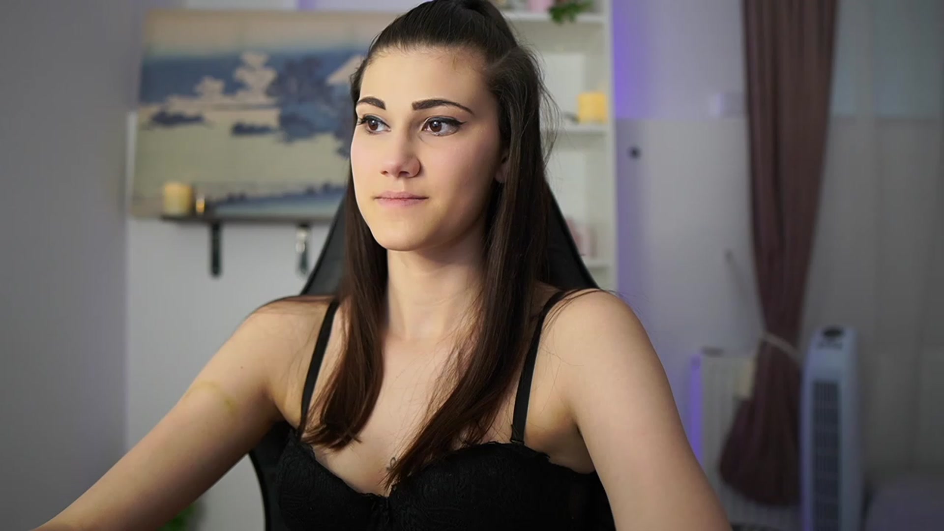 Gallery image thumbnail from Ava_Addams_'s myfreecams stream on, 05/12/2023, 09:39 image 10 of 20
