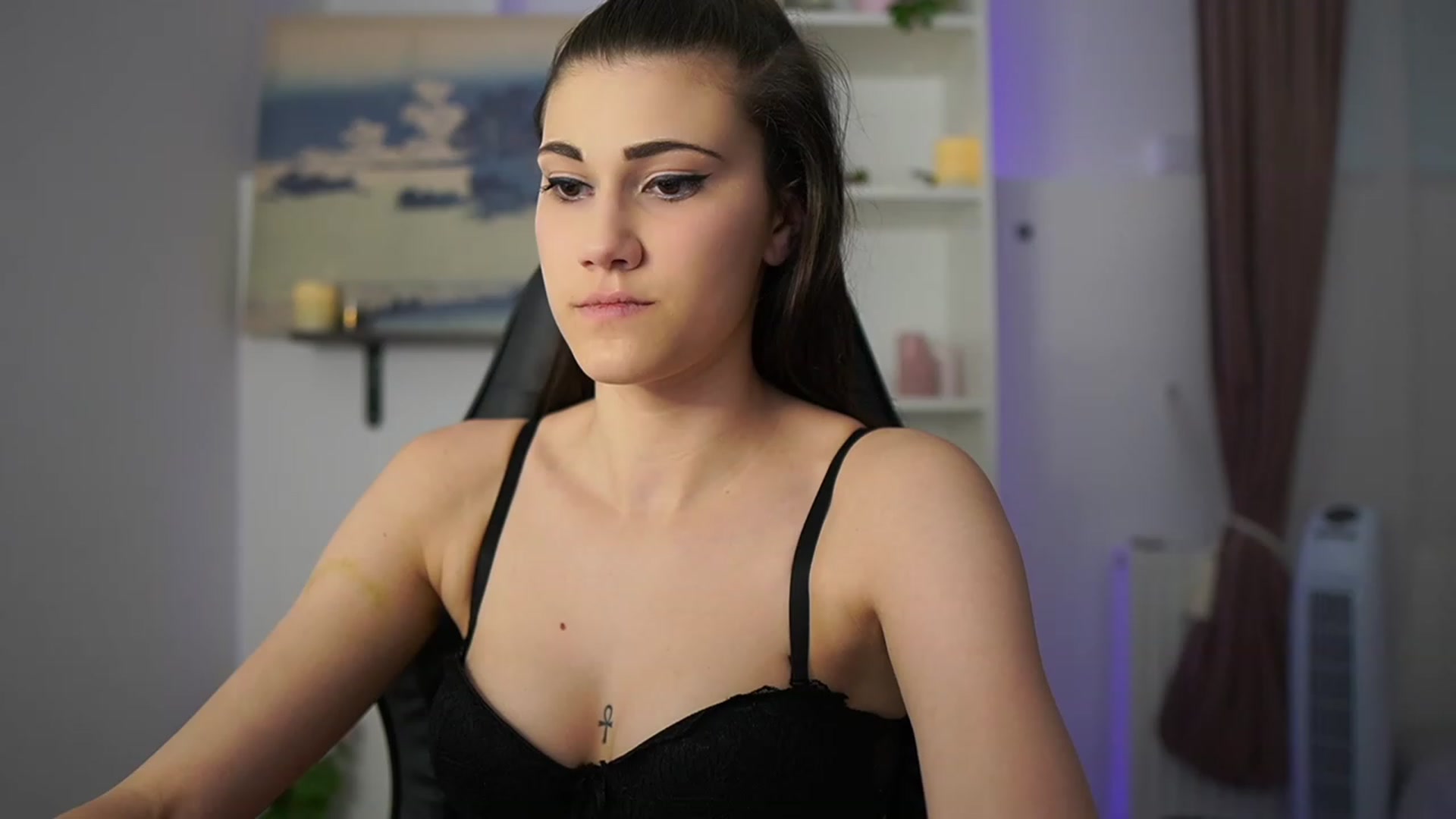 Gallery image thumbnail from Ava_Addams_'s myfreecams stream on, 05/12/2023, 11:43 image 16 of 20