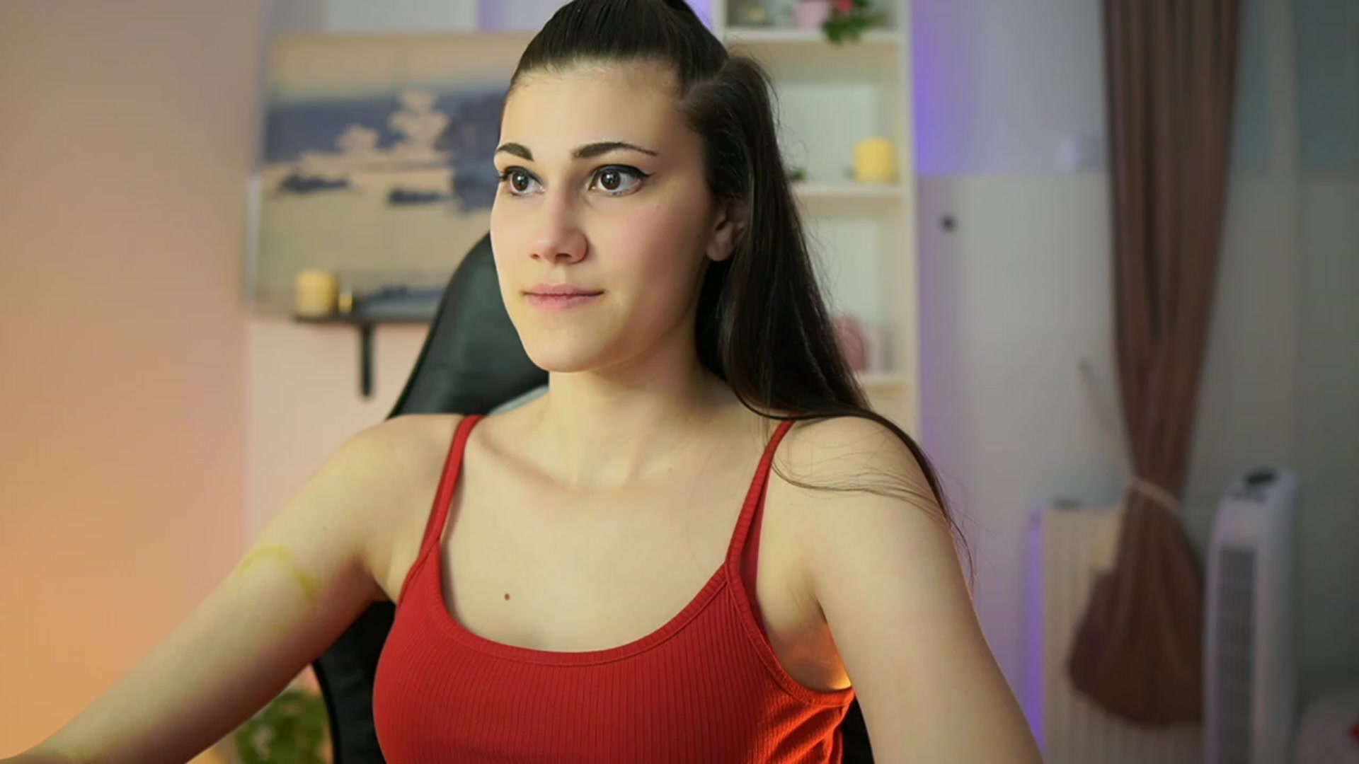 Gallery image thumbnail from Ava_Addams_'s myfreecams stream on, 05/13/2023, 08:18 image 13 of 20