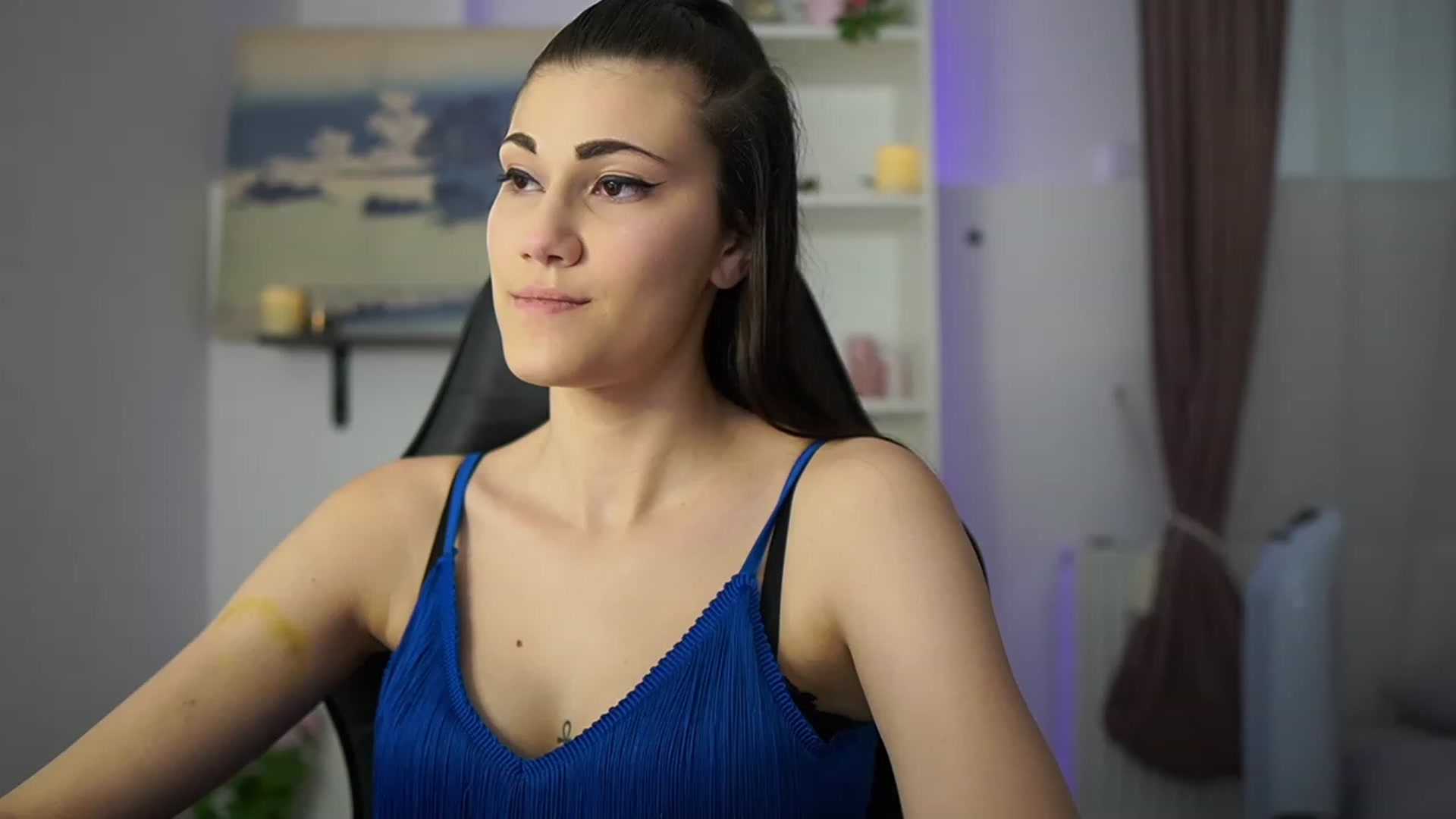 Gallery image thumbnail from Ava_Addams_'s myfreecams stream on, 05/15/2023, 12:34 image 7 of 20