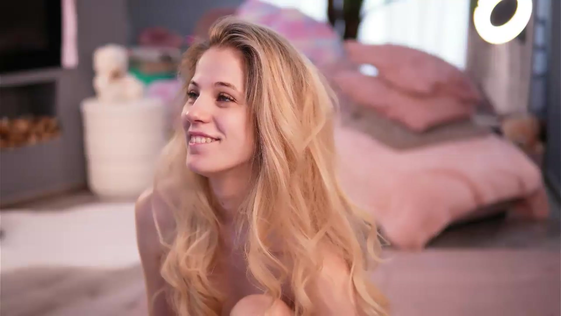 Gallery image thumbnail from Ava_Sykes's myfreecams stream on, 05/25/2026, 11:02 image 16 of 20