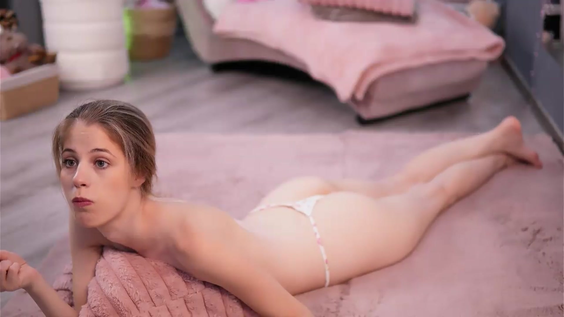 Gallery image thumbnail from Ava_Sykes's myfreecams stream on, 06/20/2026, 10:22 image 17 of 20