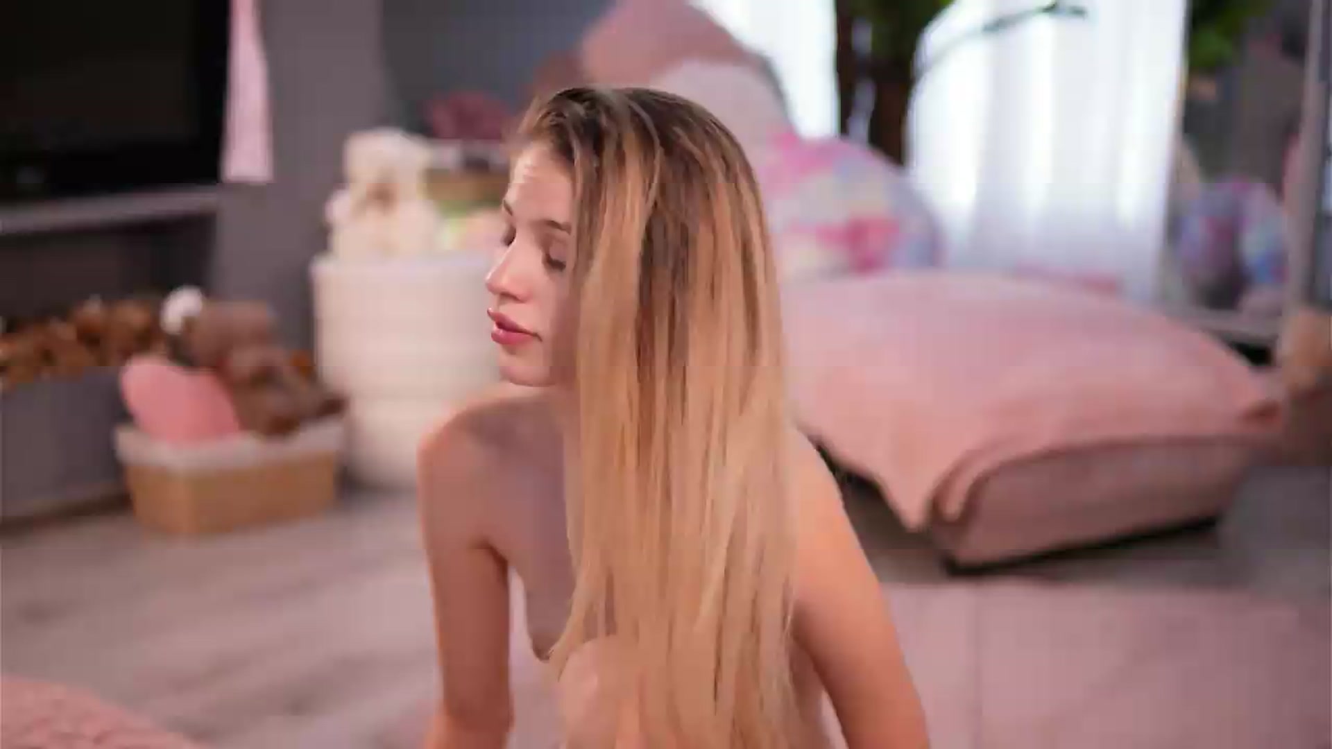 Gallery image thumbnail from Ava_Sykes's myfreecams stream on, 07/13/2026, 13:31 image 14 of 20