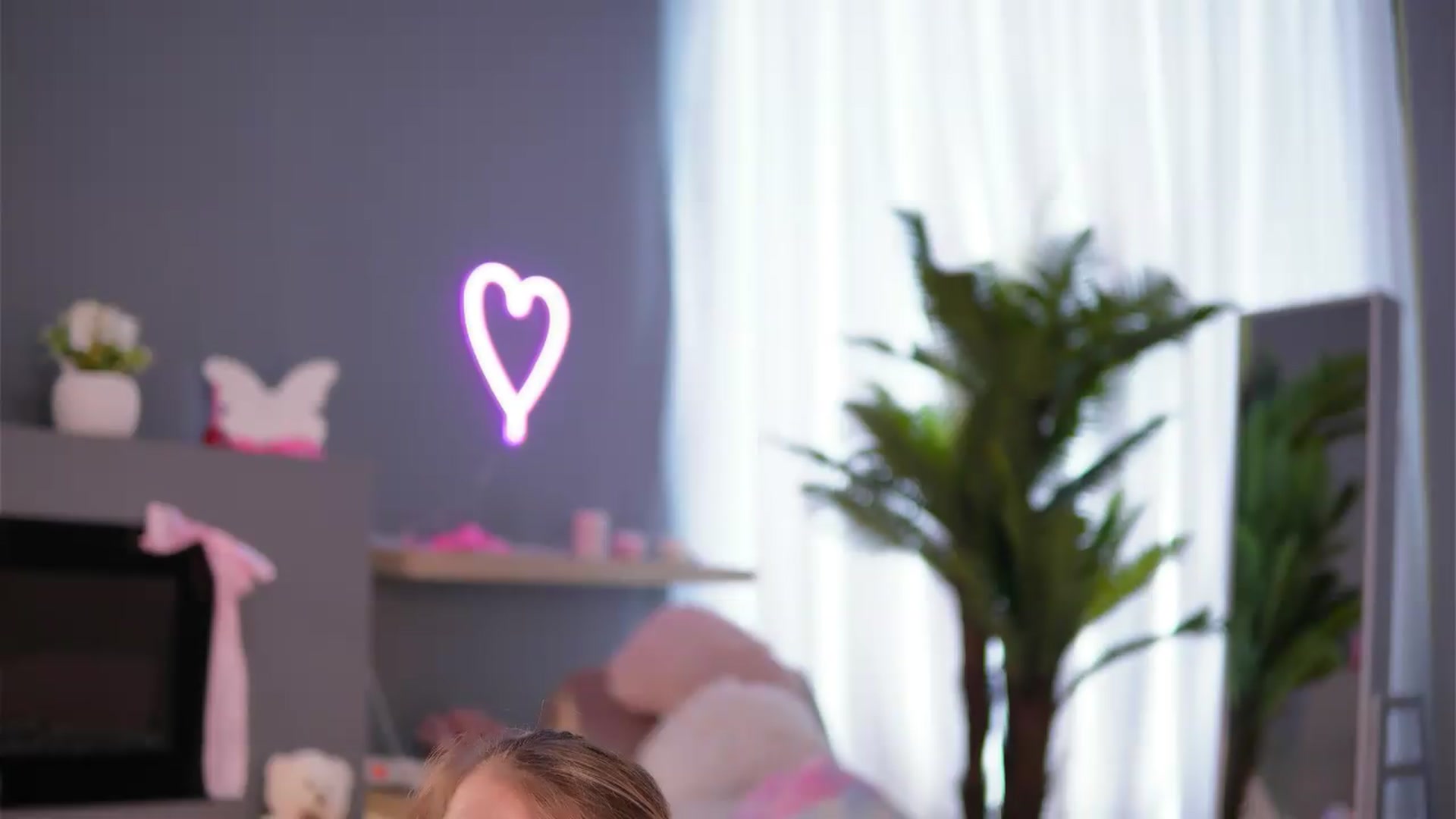 Gallery image thumbnail from Ava_Sykes's myfreecams stream on, 07/24/2026, 17:55 image 7 of 20