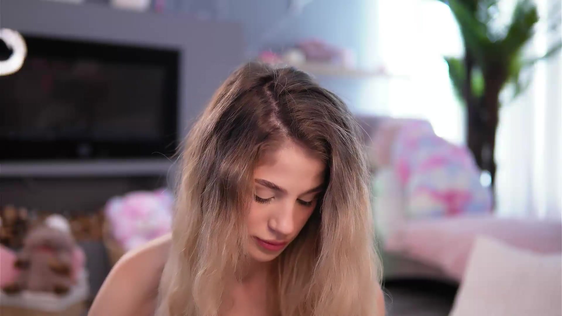 Gallery image thumbnail from Ava_Sykes's myfreecams stream on, 09/08/2026, 10:41 image 2 of 20