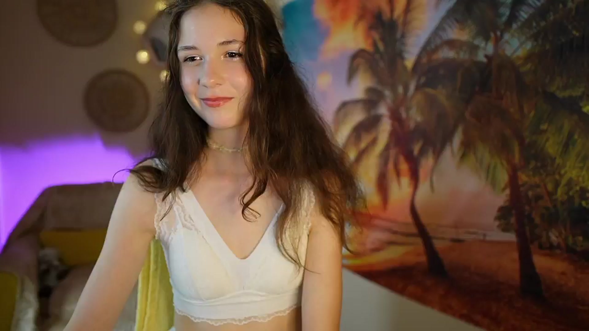 Gallery image thumbnail from Ava__Taylor_'s myfreecams stream on, 08/02/2024, 15:42 image 8 of 20