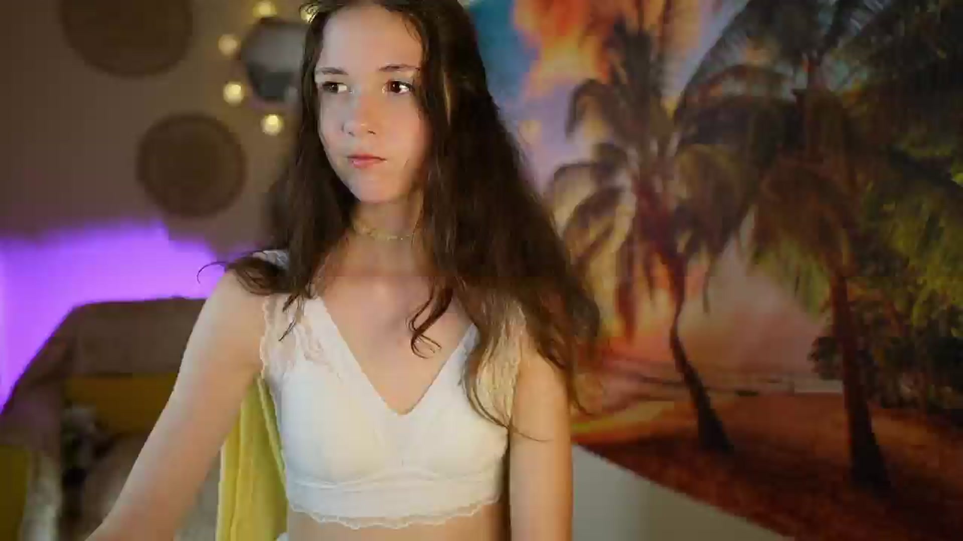 Gallery image thumbnail from Ava__Taylor_'s myfreecams stream on, 08/02/2024, 15:42 image 6 of 20