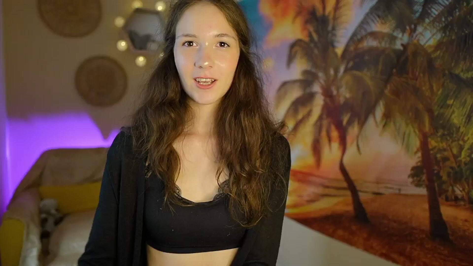 Gallery image thumbnail from Ava__Taylor_'s myfreecams stream on, 08/03/2024, 14:01 image 8 of 20